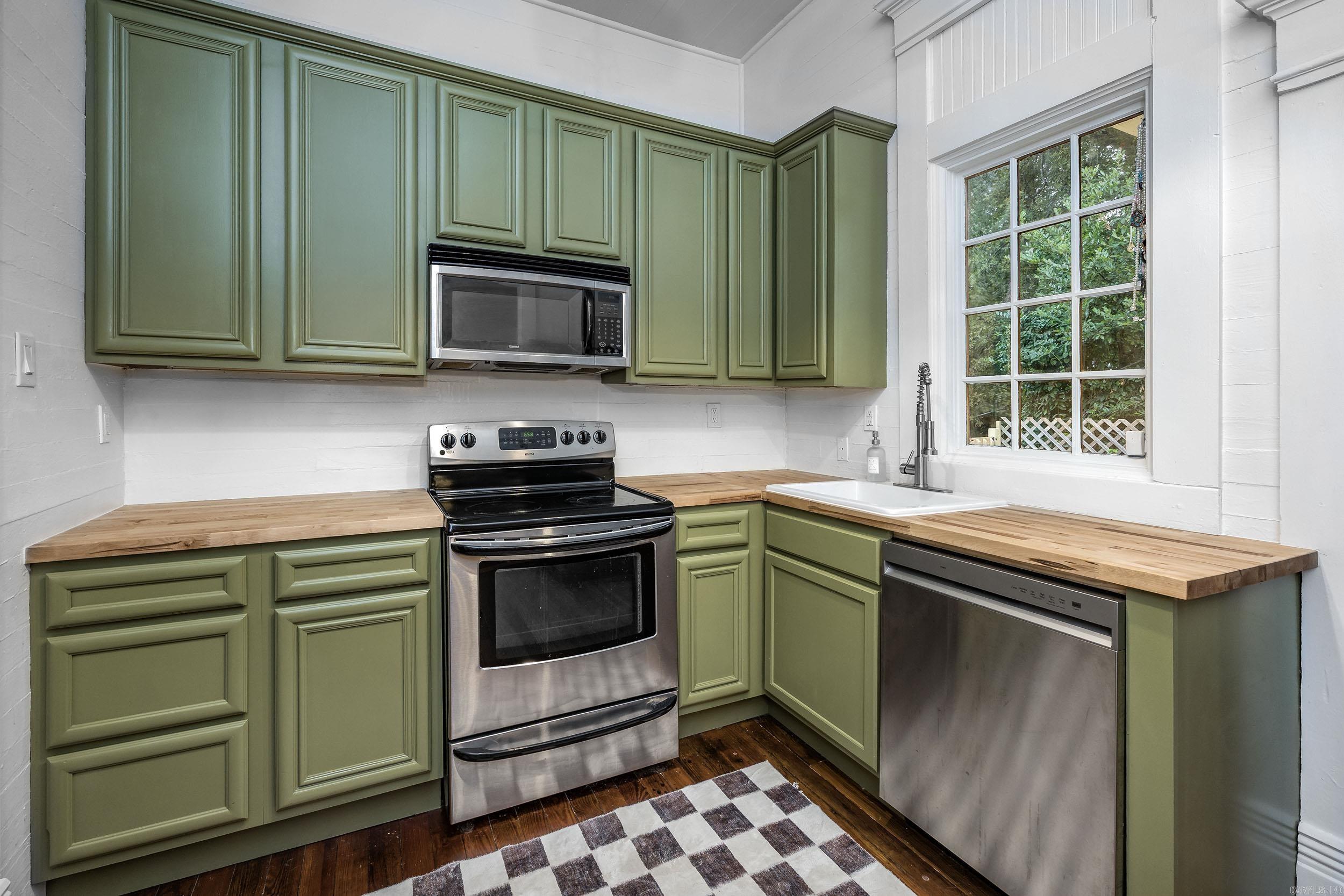 2403 S Arch St  Little Rock, AR