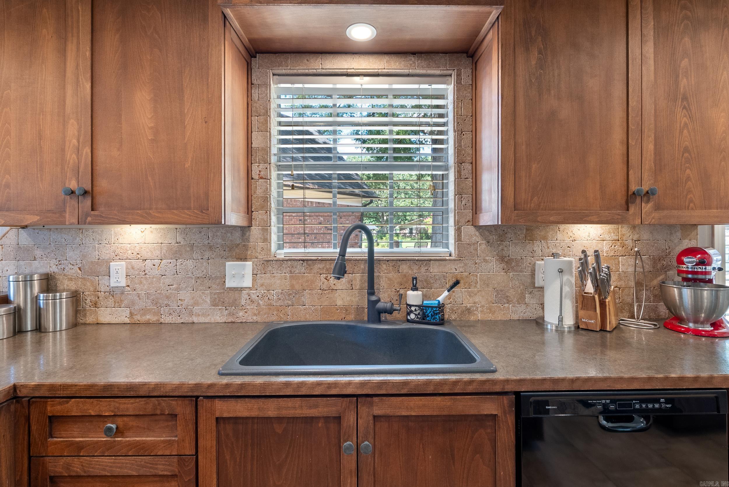 11 Red Oak Drive Conway, AR 72034