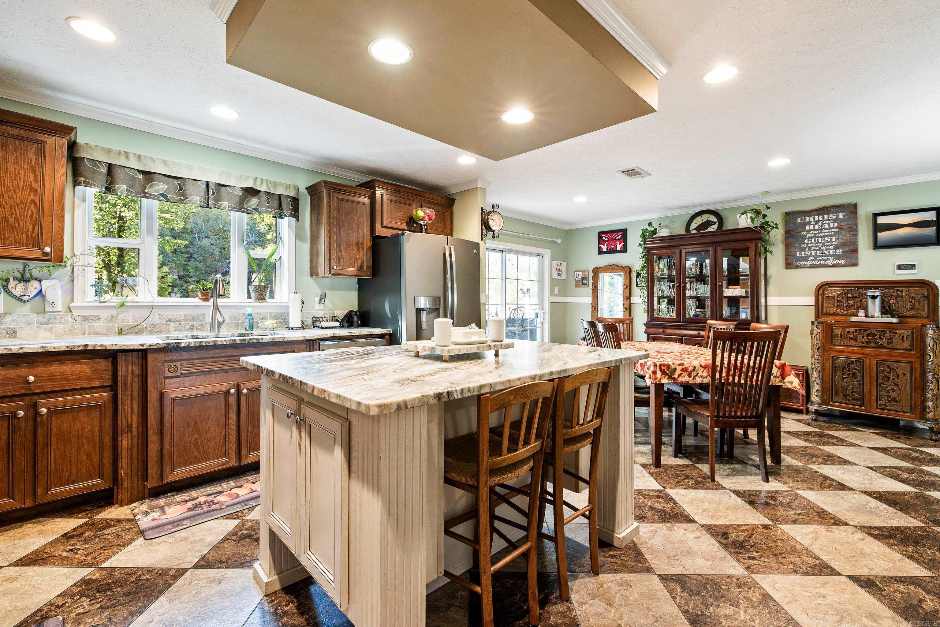 18005 Dove Lane Alexander, AR 72002