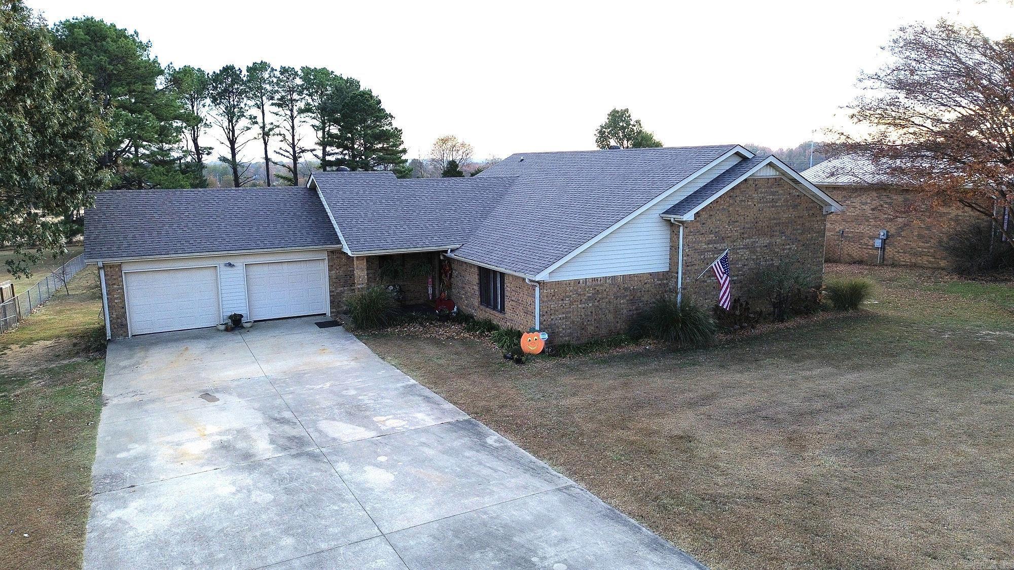 510 Hillview Drive Paragould, AR 72450-9562