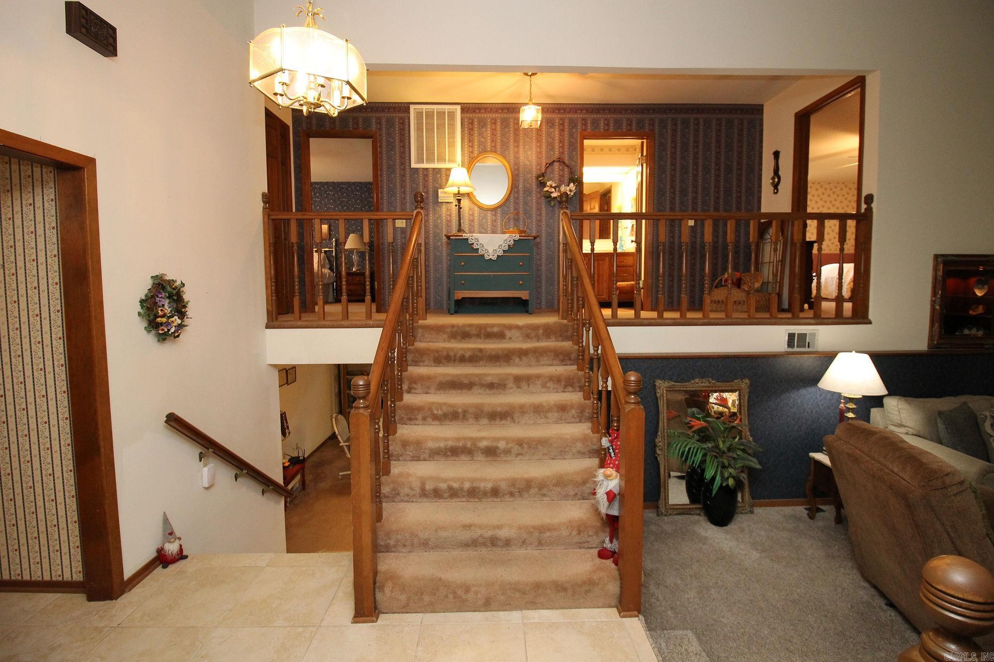 510 Hillview Drive Paragould, AR 72450-9562