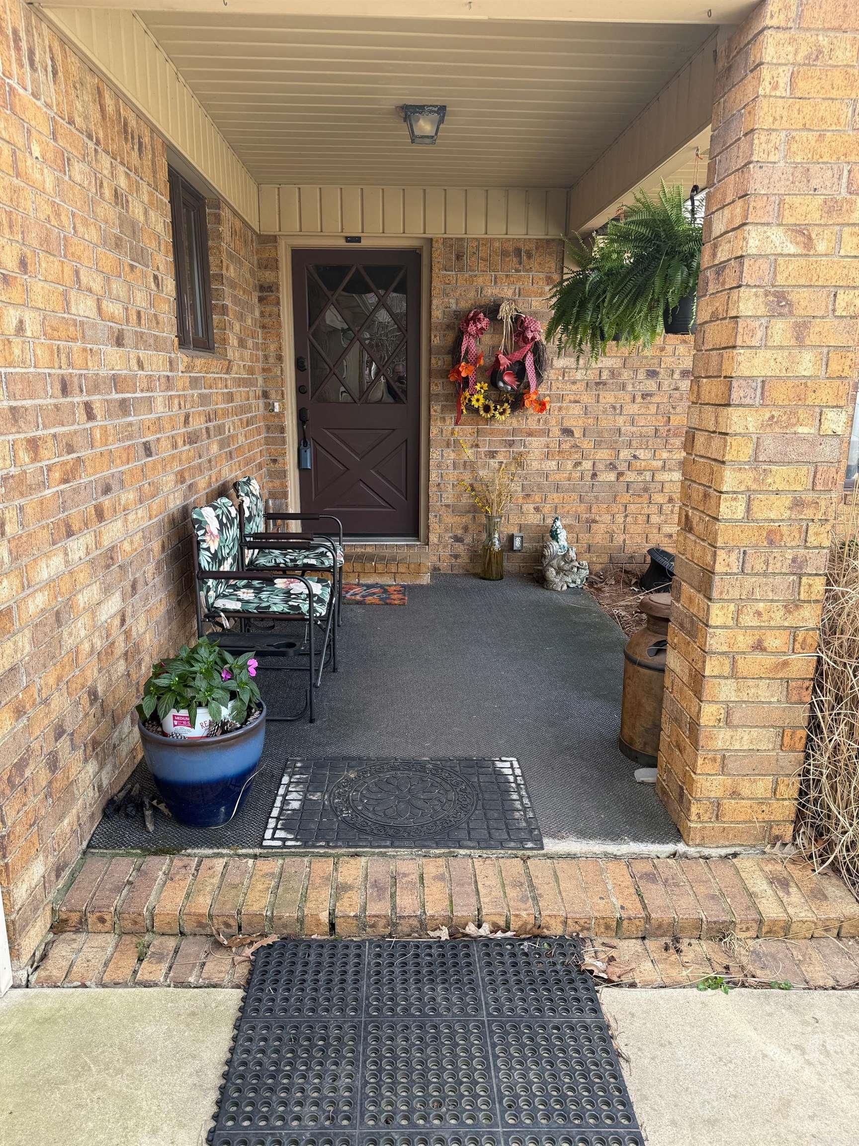 510 Hillview Drive Paragould, AR 72450-9562