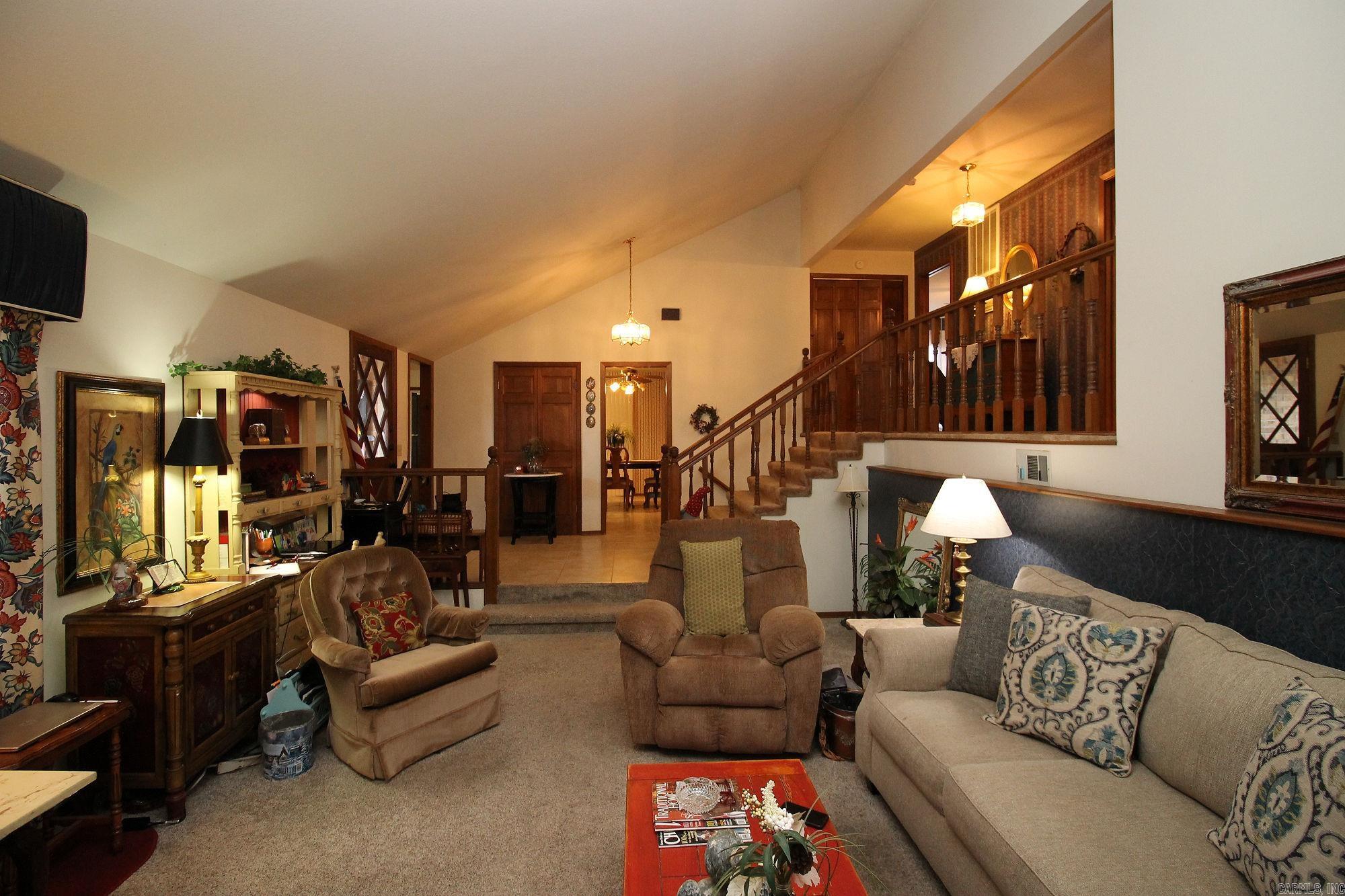 510 Hillview Drive Paragould, AR 72450-9562