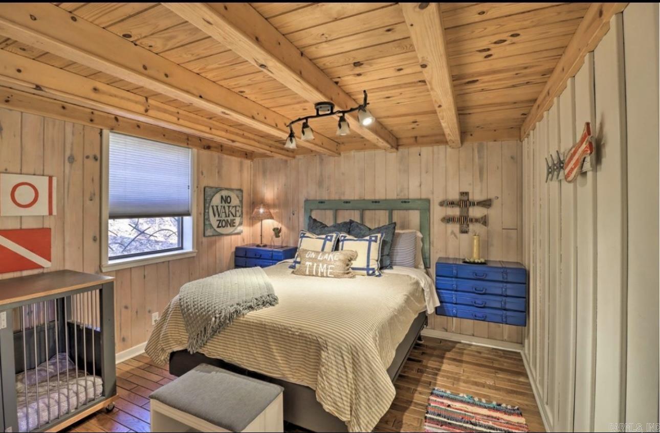 119 Pocahontas Ln Greers Ferry, AR 72067