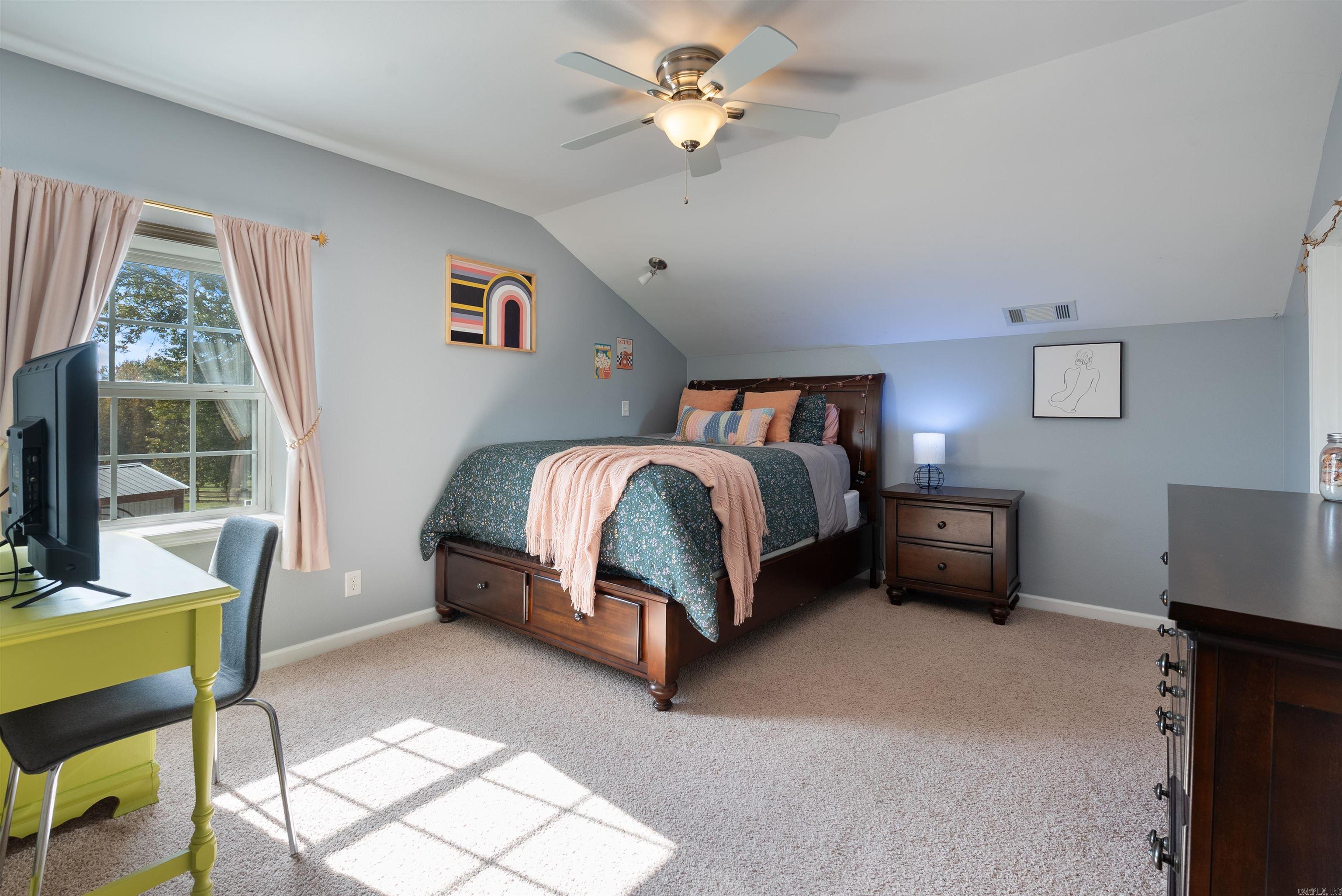 11 Hillard Lane Greenbrier, AR 72058