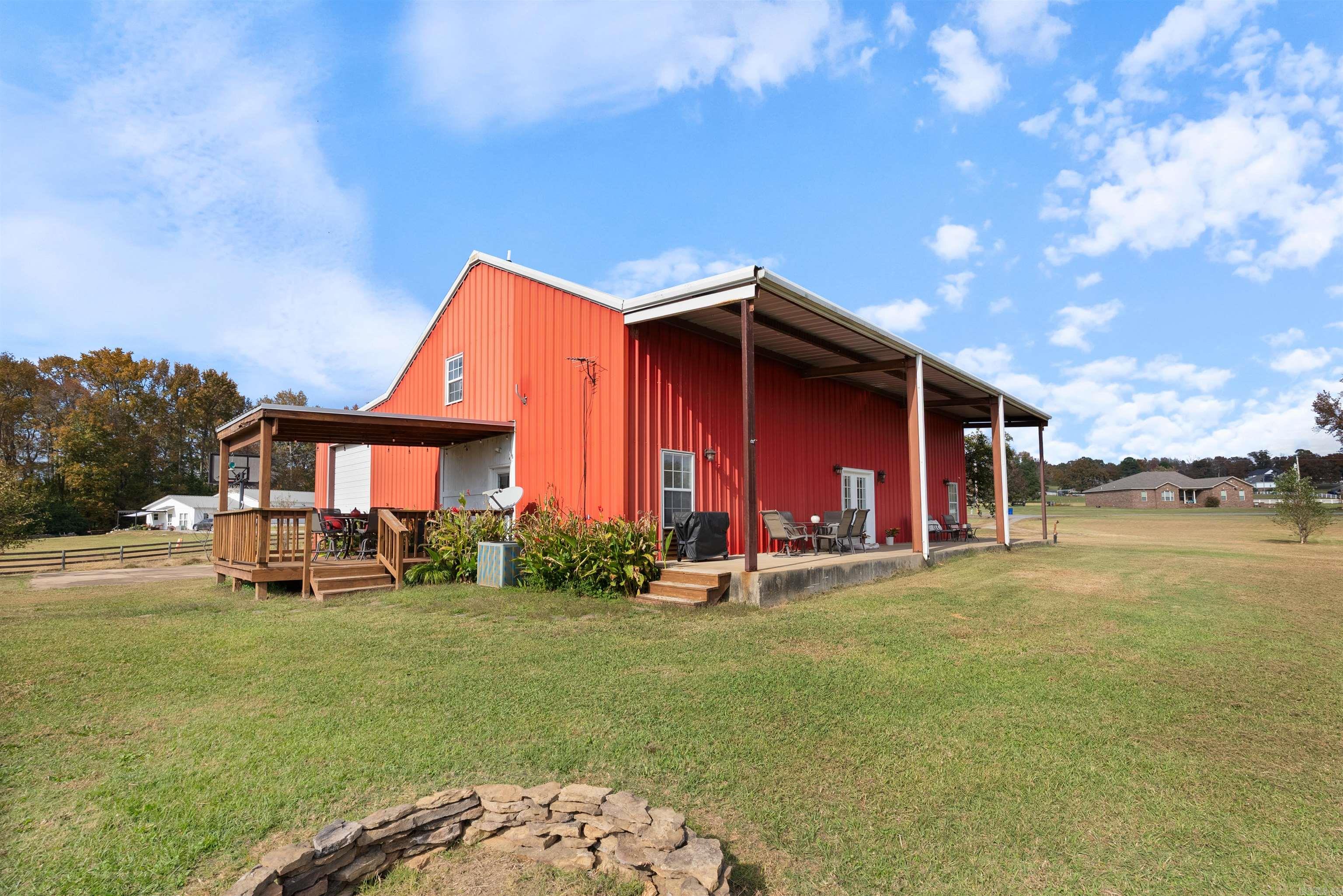 11 Hillard Lane Greenbrier, AR 72058