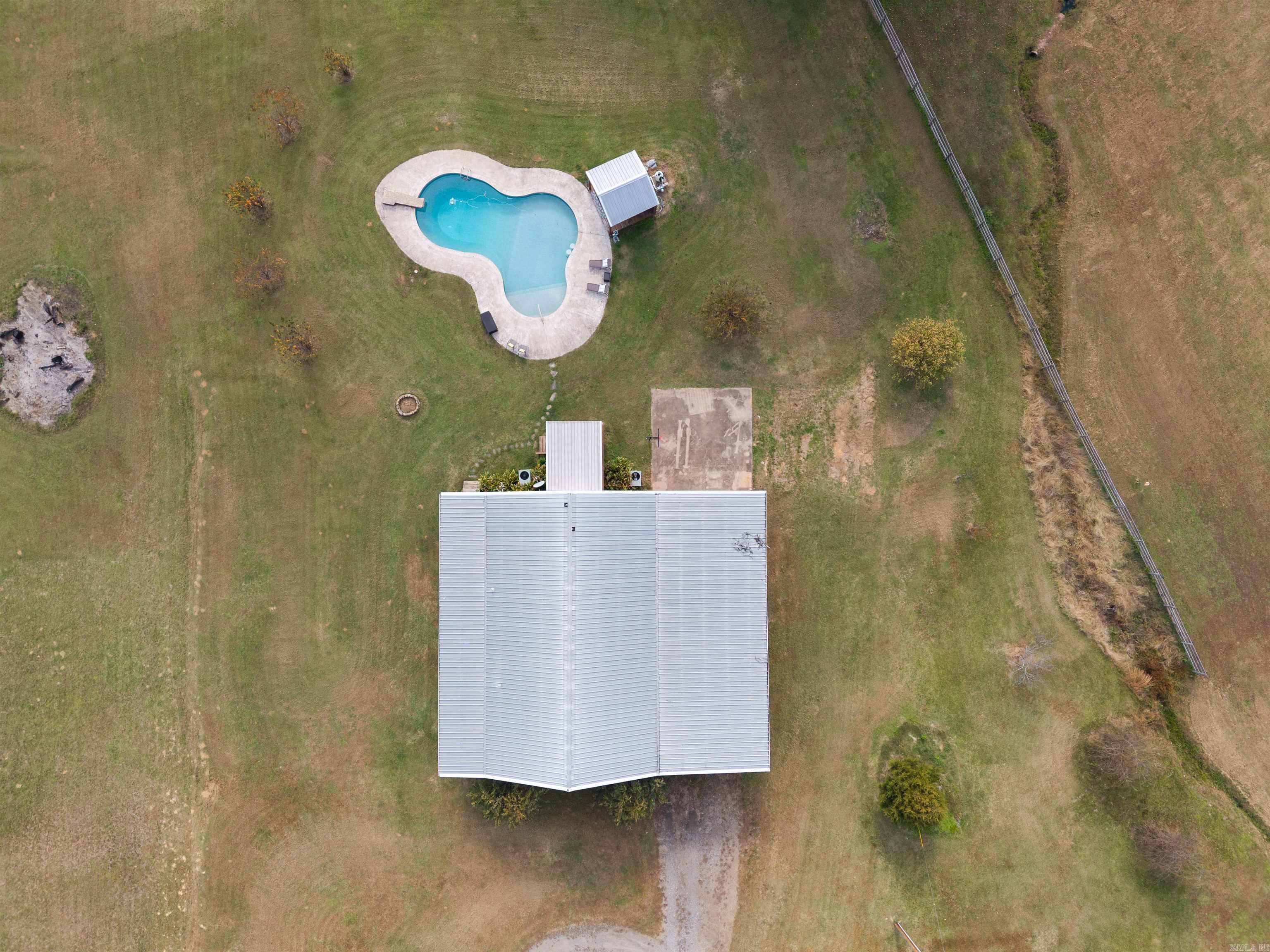 11 Hillard Lane Greenbrier, AR 72058