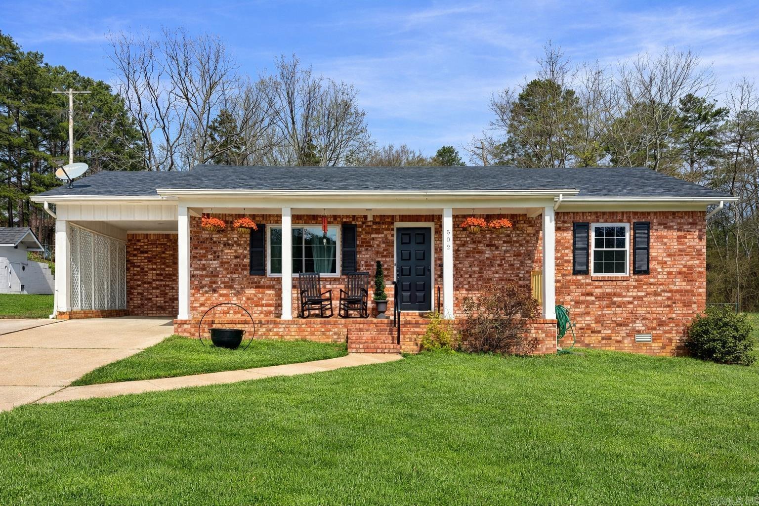 502 E Clinton Street Heber Springs, AR 72543