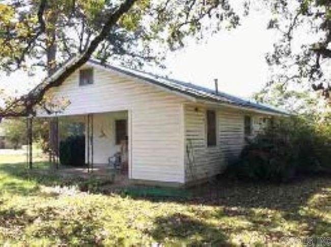 305 E Lindsey  Havana, AR