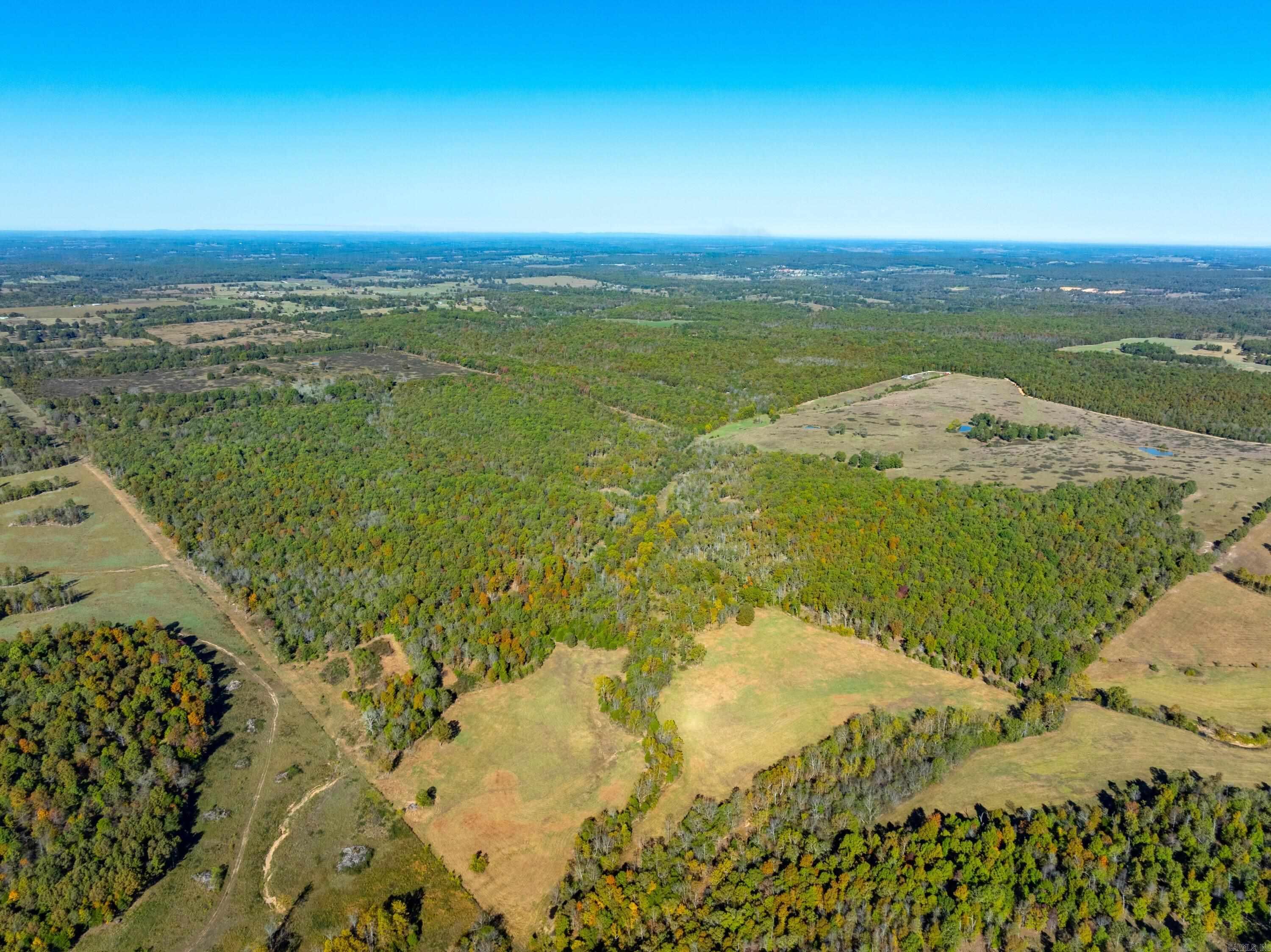 717 Green Valley Ln  Viola, AR