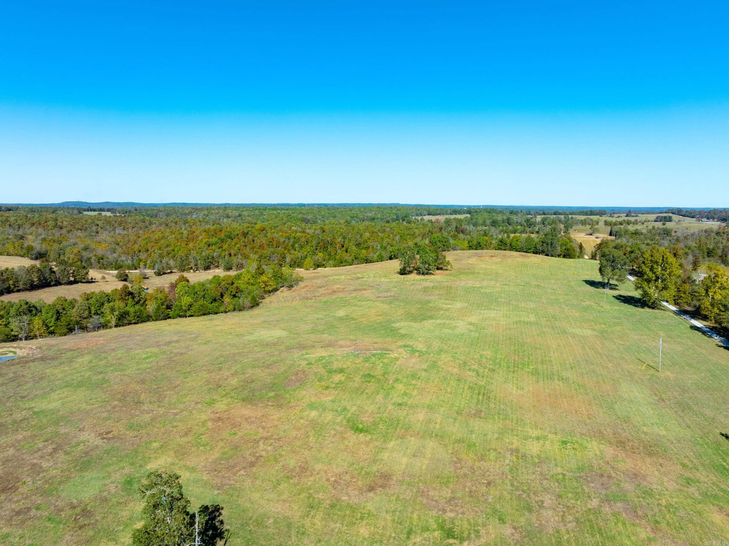 717 Green Valley Ln  Viola, AR