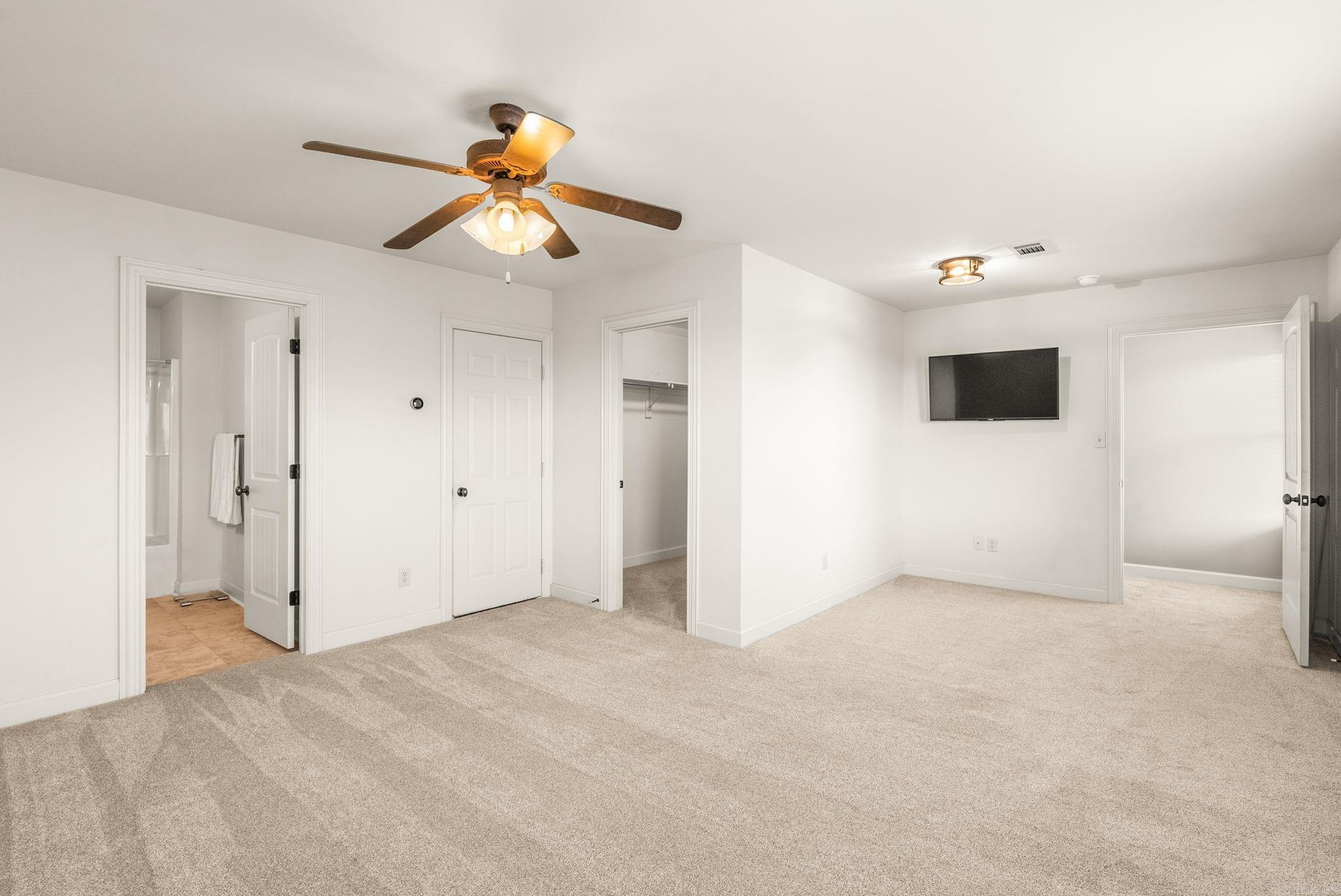 9241 Johnson Drive Sherwood, AR 72120