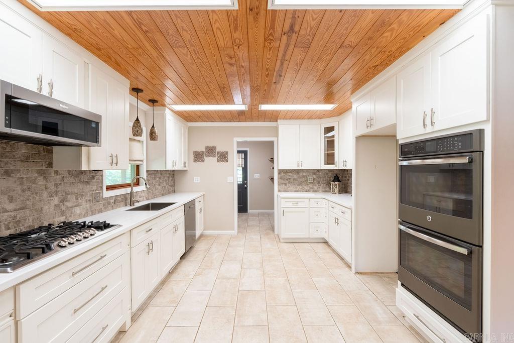 705 Industrial Park Rd Heber Springs, AR 72543