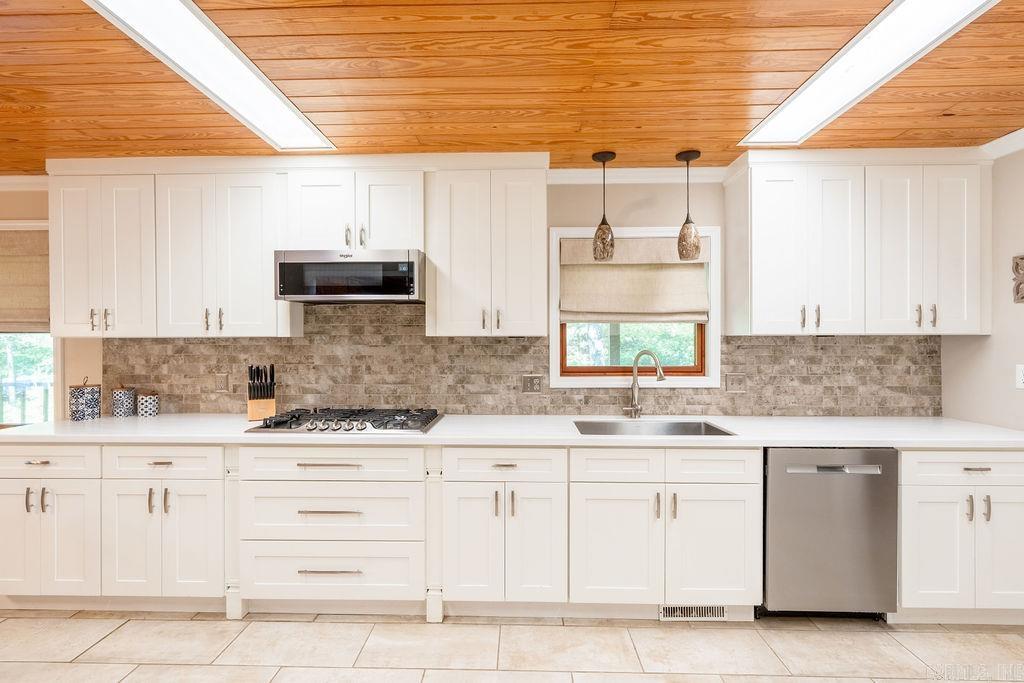 705 Industrial Park Rd Heber Springs, AR 72543