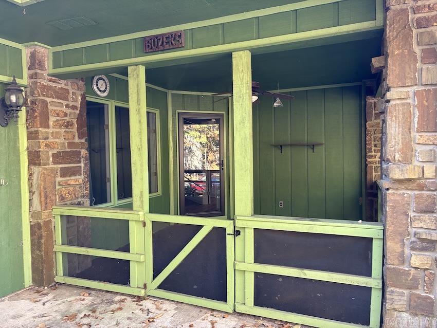 27 Murcia Way  Hot Springs Village, AR