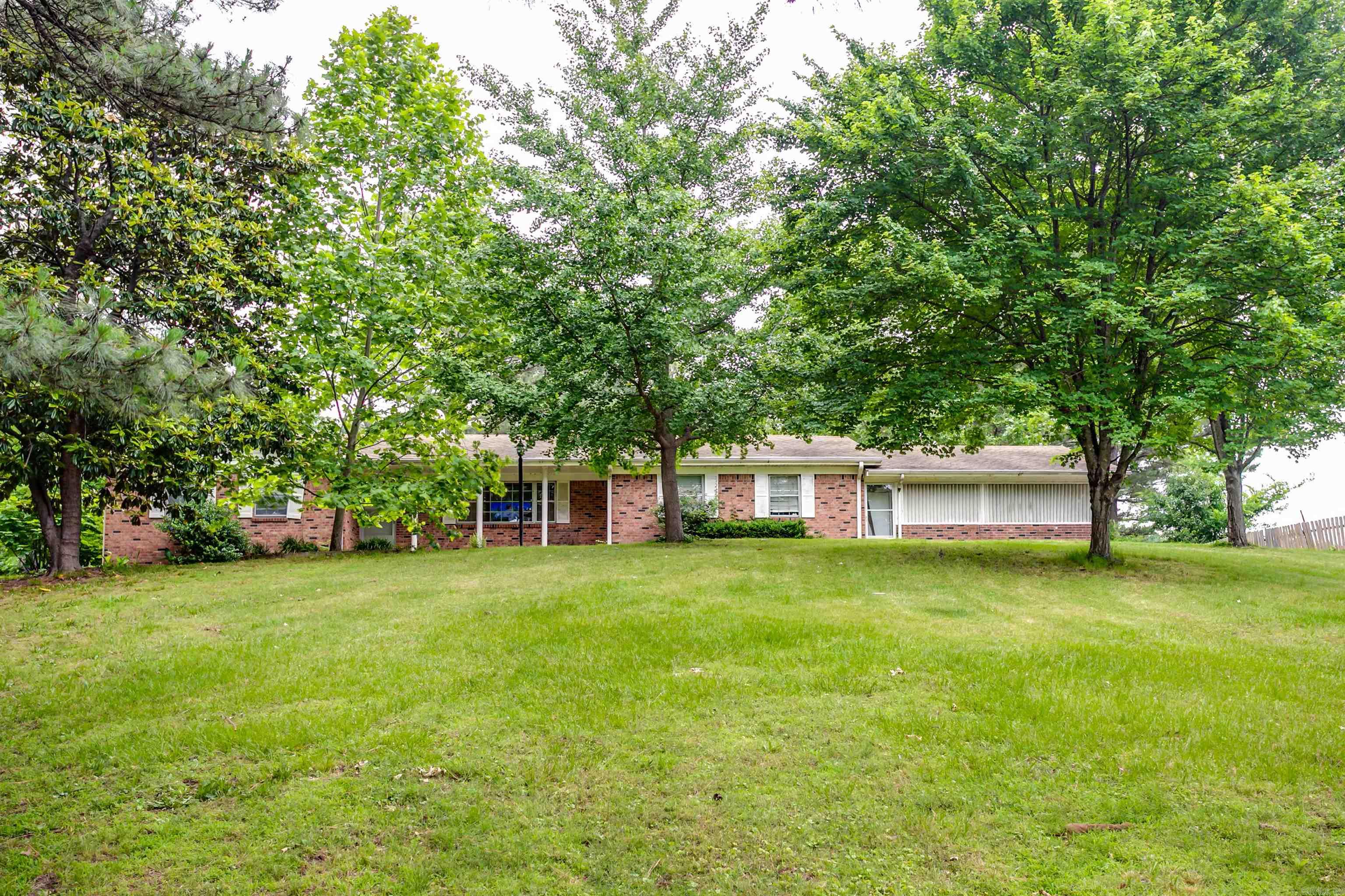 312 N East  Harrisburg, AR