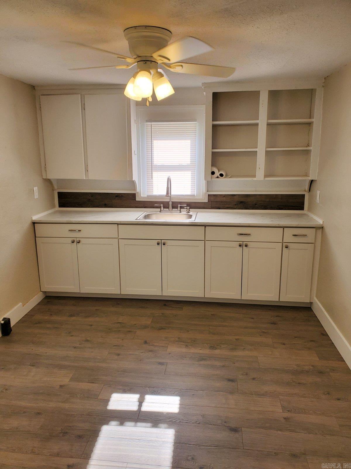 1818 & 1820 Hobson Avenue Hot Springs, AR 71913-9999