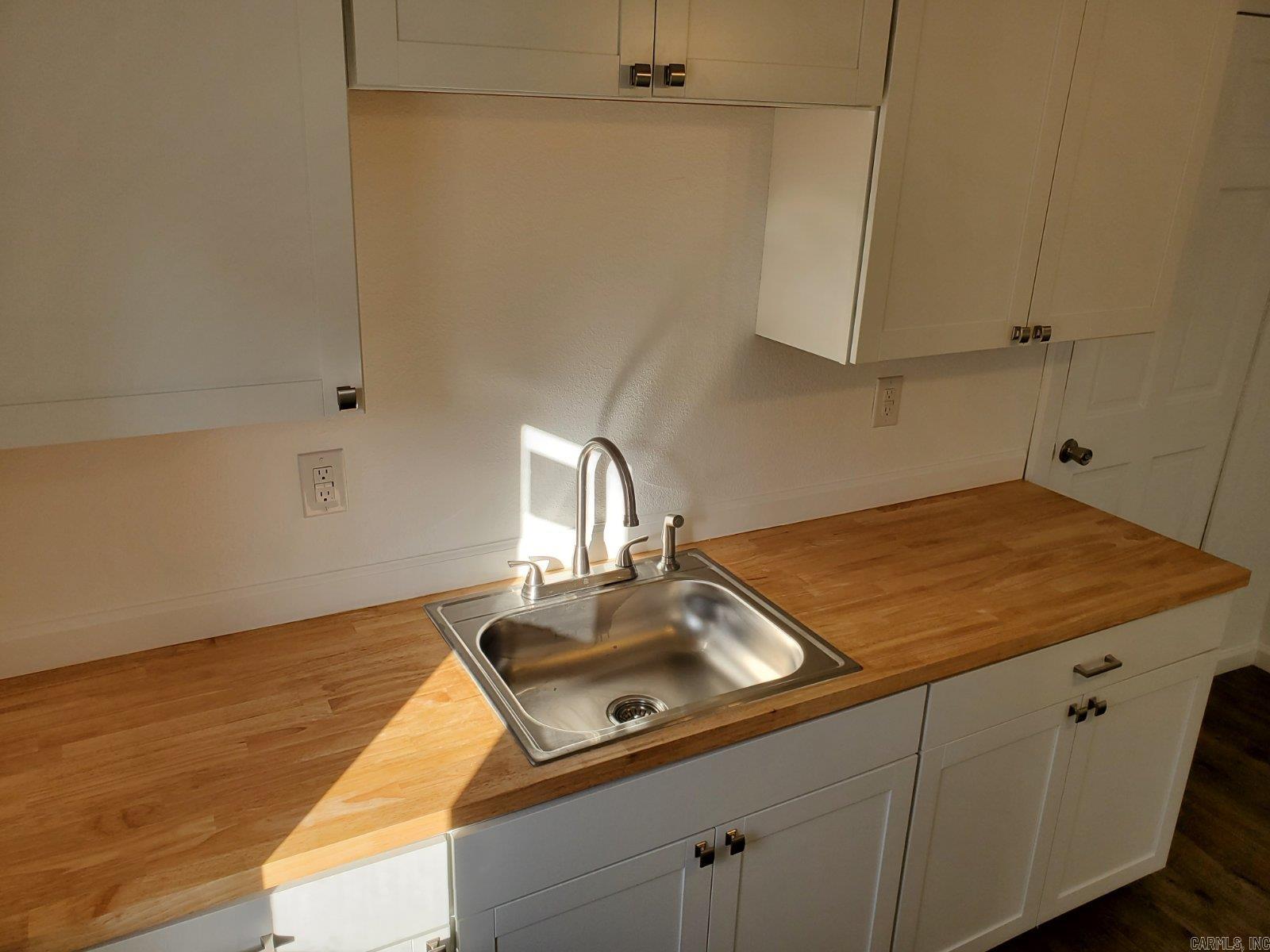 1818 & 1820 Hobson Avenue Hot Springs, AR 71913-9999