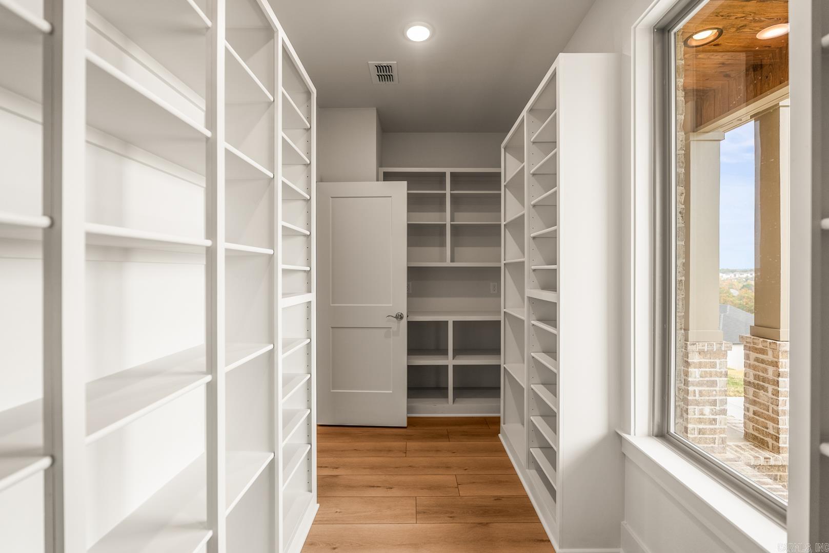 176 Maumelle Valley Drive Maumelle, AR 72113