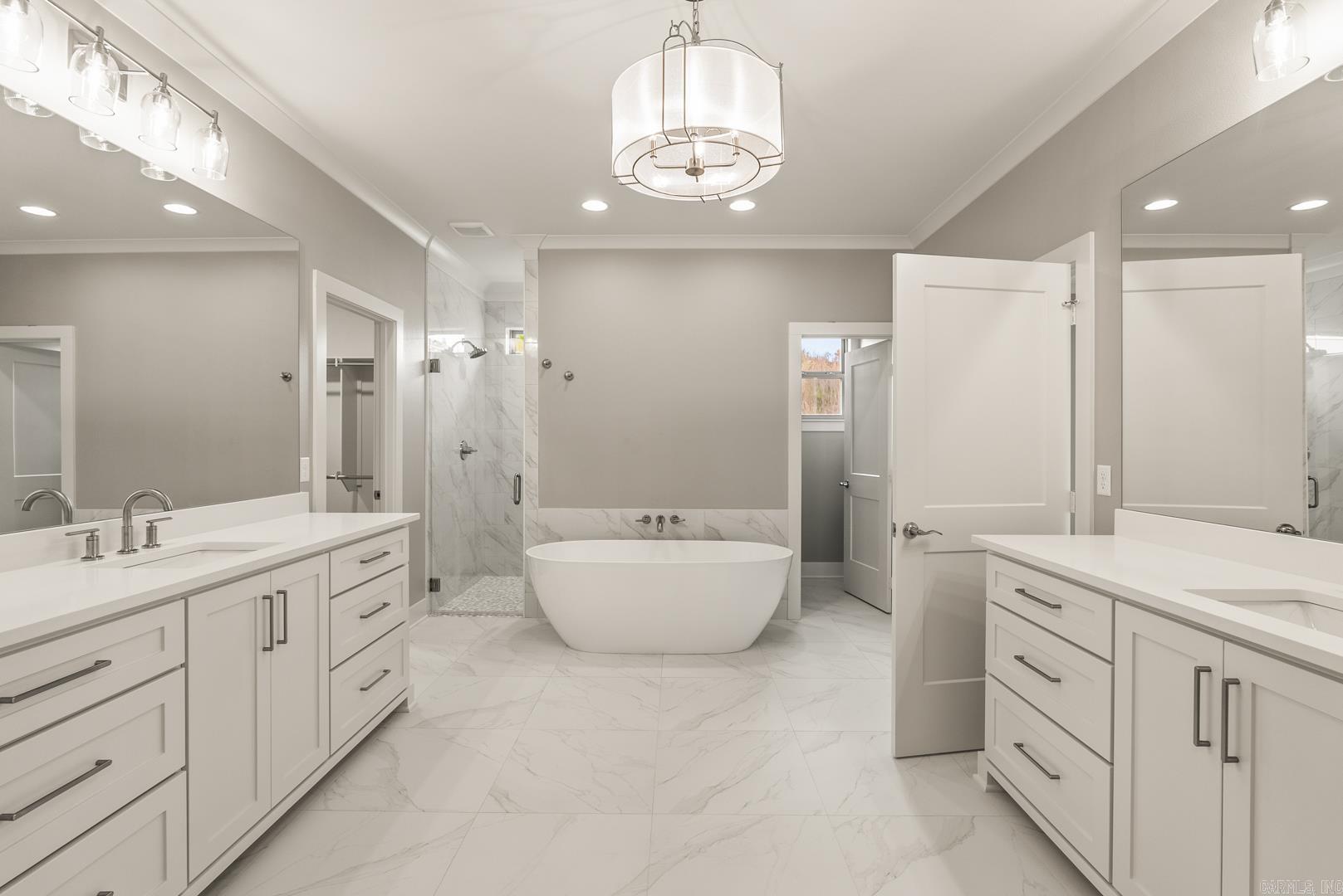 176 Maumelle Valley Drive Maumelle, AR 72113