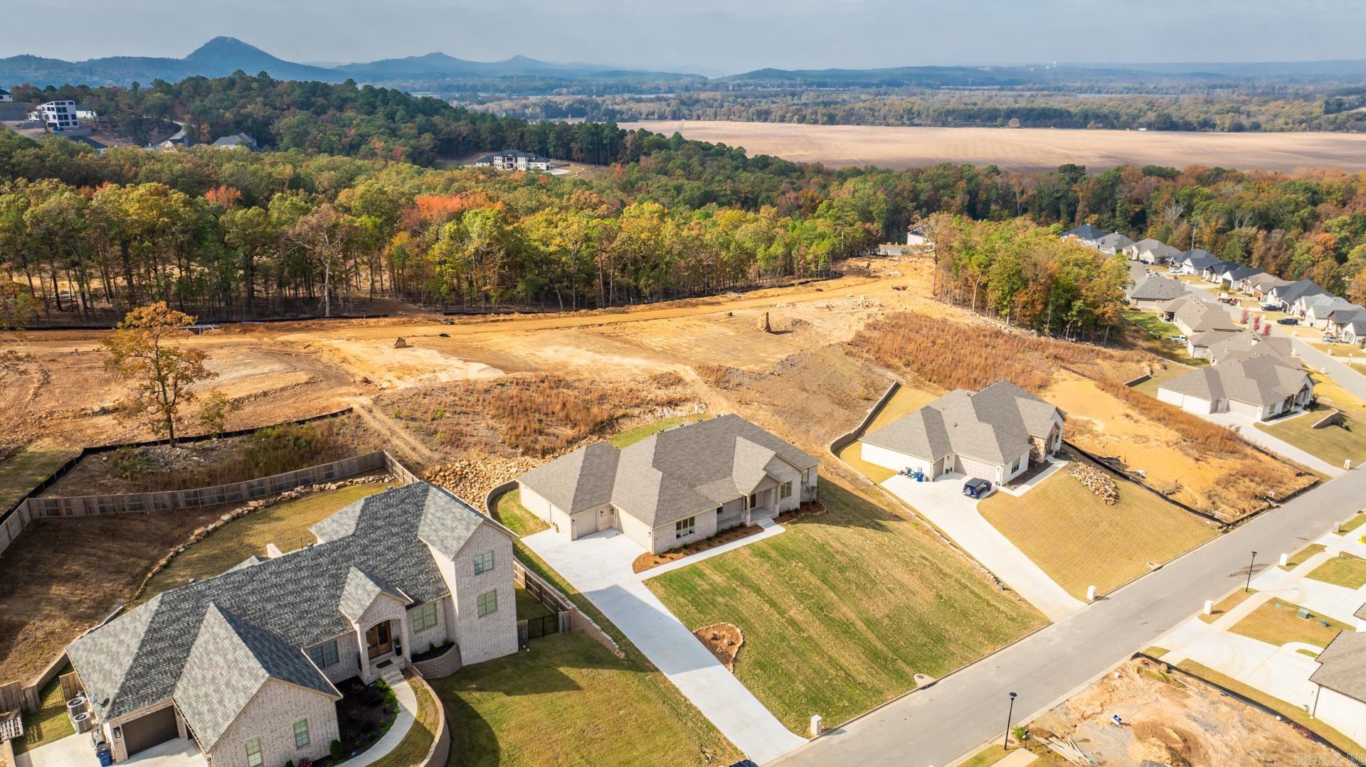 176 Maumelle Valley Drive Maumelle, AR 72113