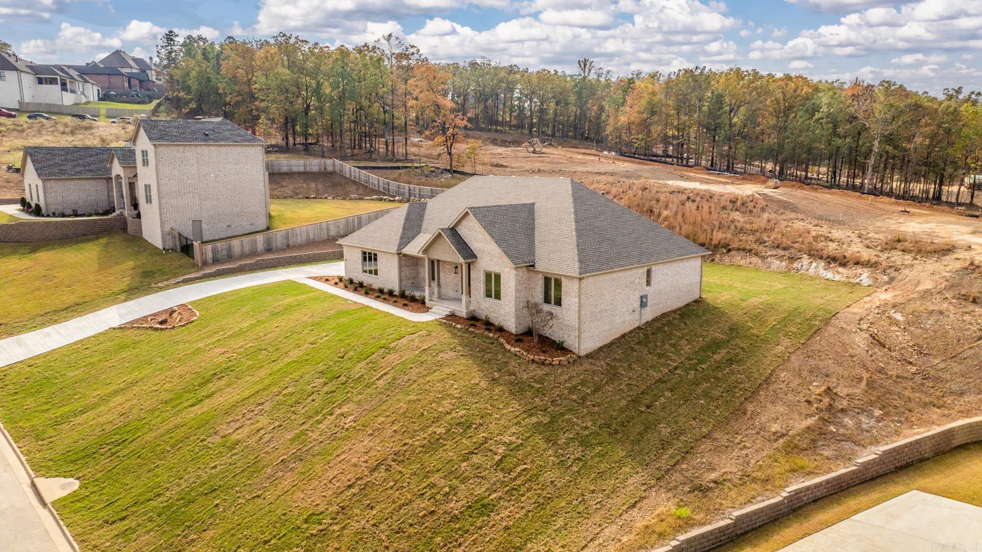 176 Maumelle Valley Drive Maumelle, AR 72113