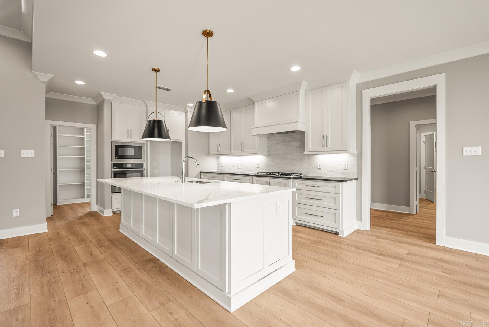 176 Maumelle Valley Drive Maumelle, AR 72113