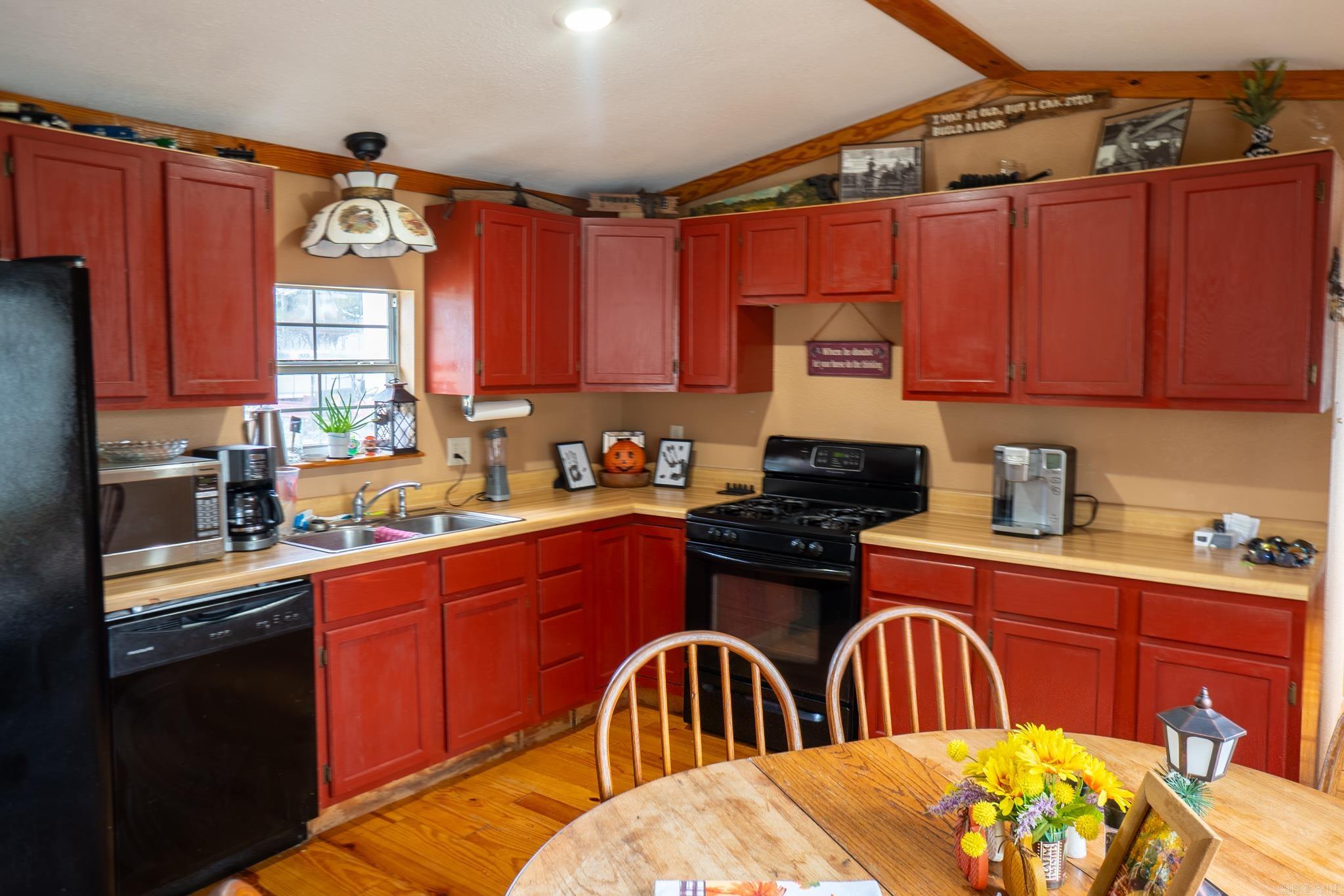 2209 Old Military Rd  Jacksonville, AR