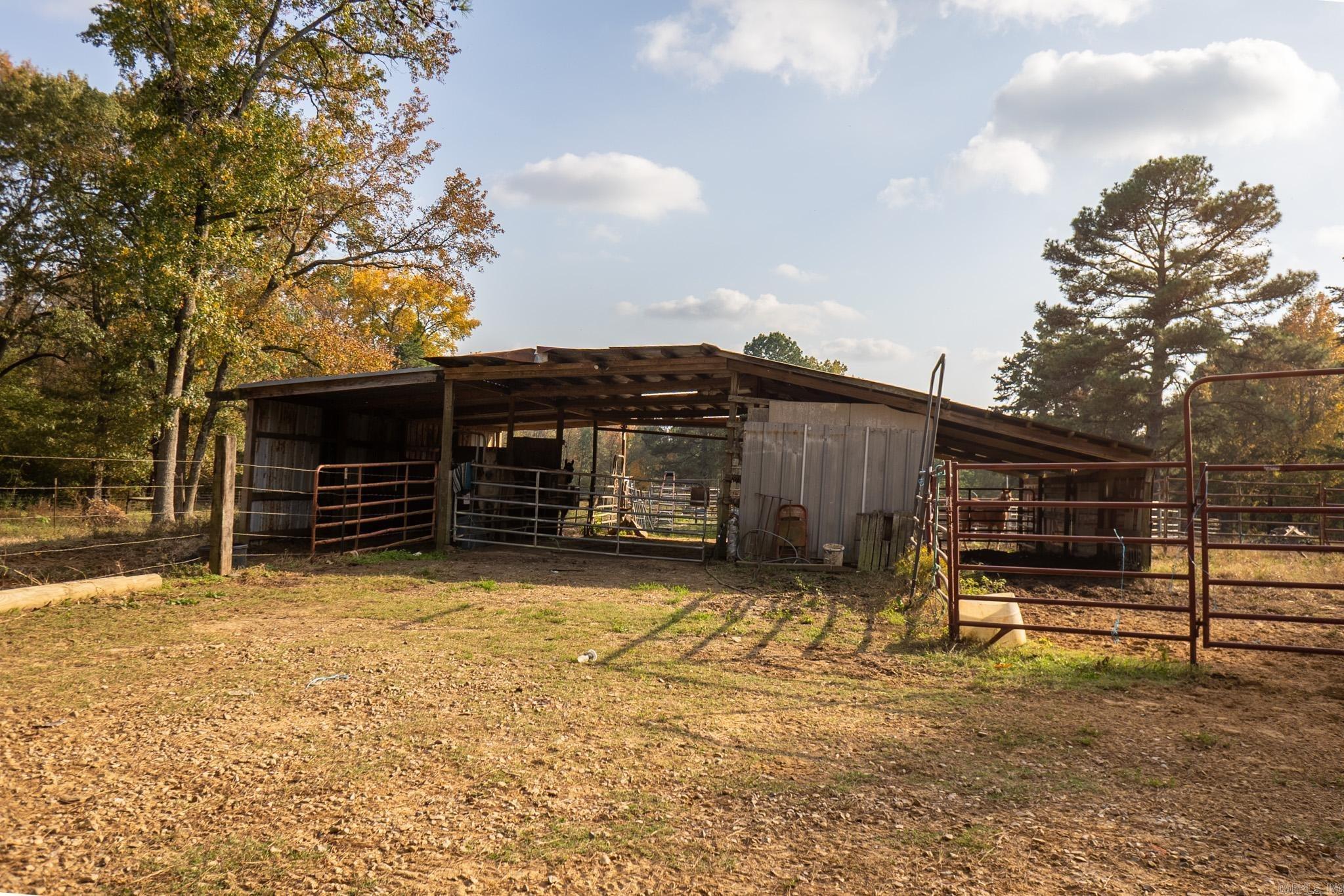 2209 Old Military Rd  Jacksonville, AR
