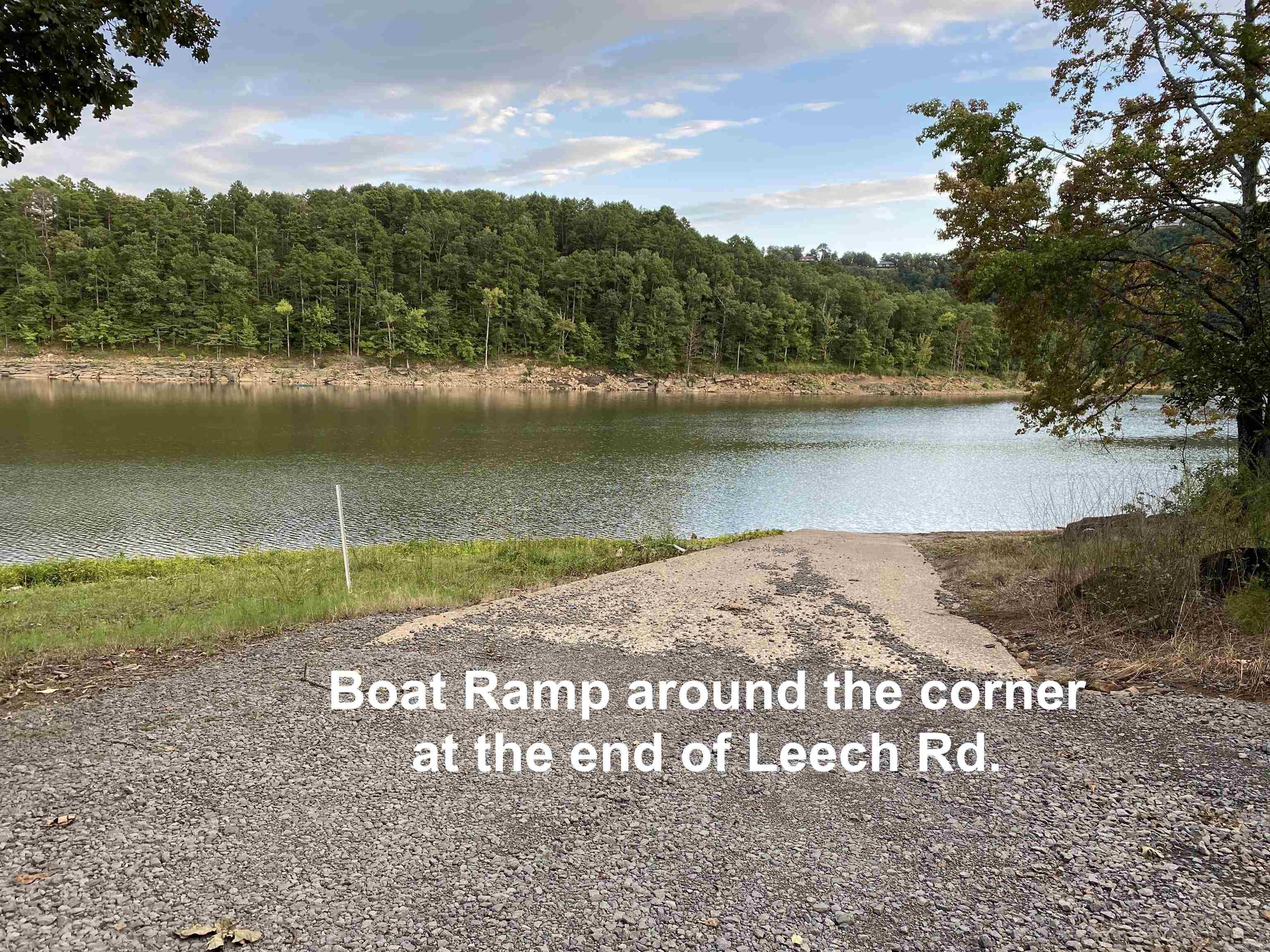 00 Mayhand Shirley, AR 72153