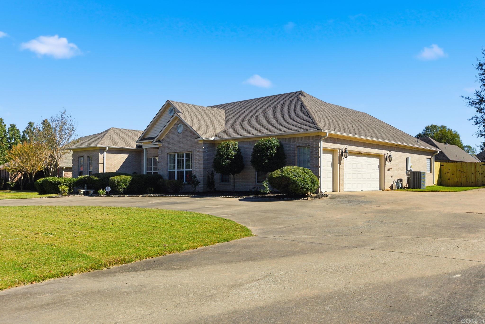 1703 N Lincoln Street Cabot, AR 72023