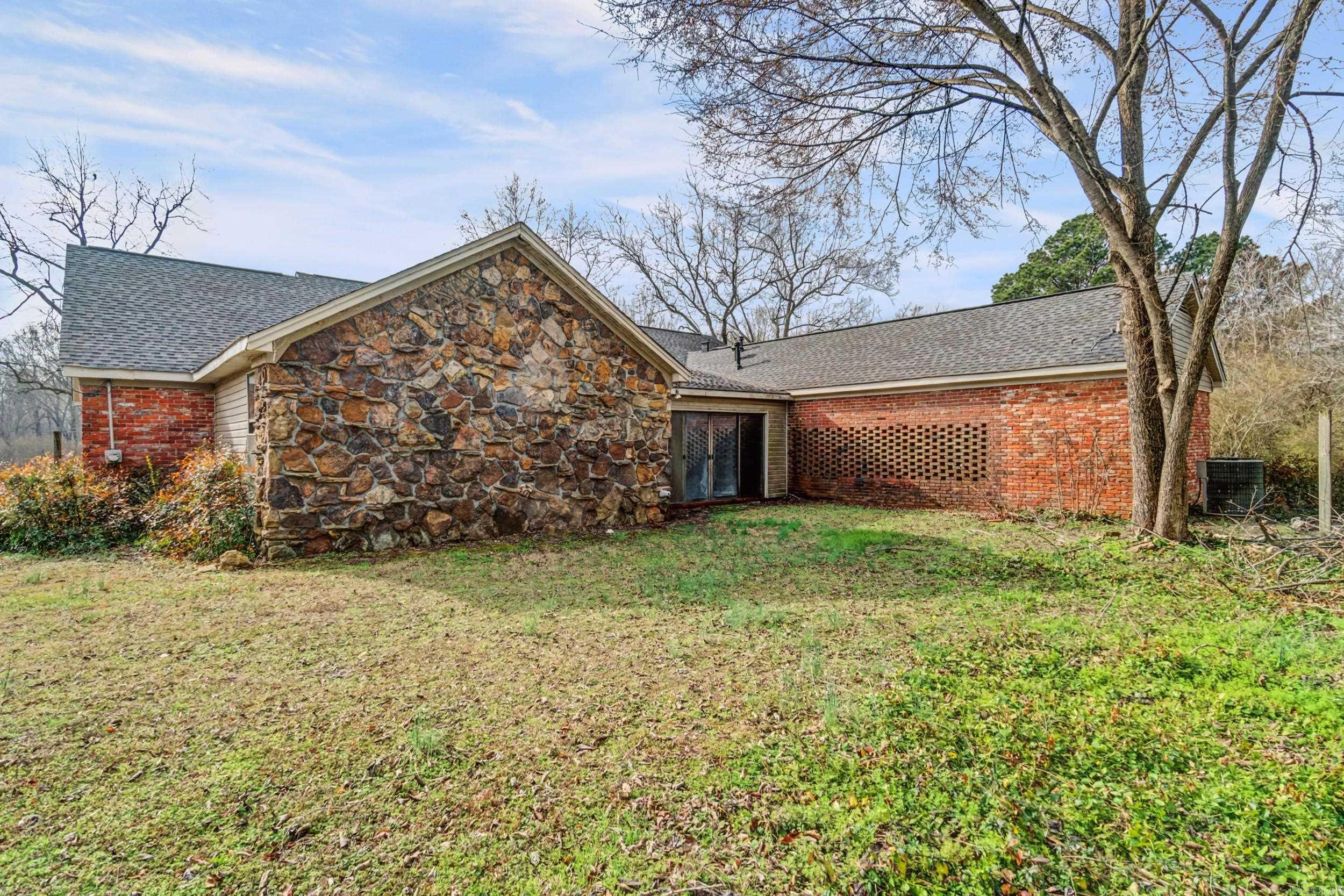 1265 N Hwy 367  Bald Knob, AR