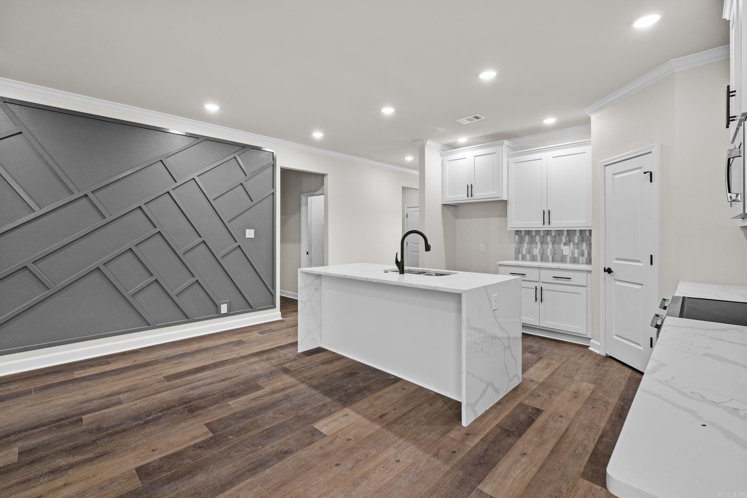 7216 Stonehenge Drive Sherwood, AR 72120