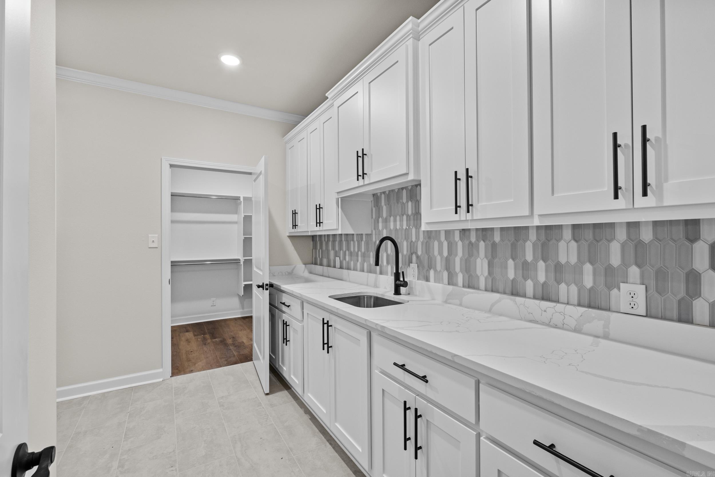 7216 Stonehenge Drive Sherwood, AR 72120