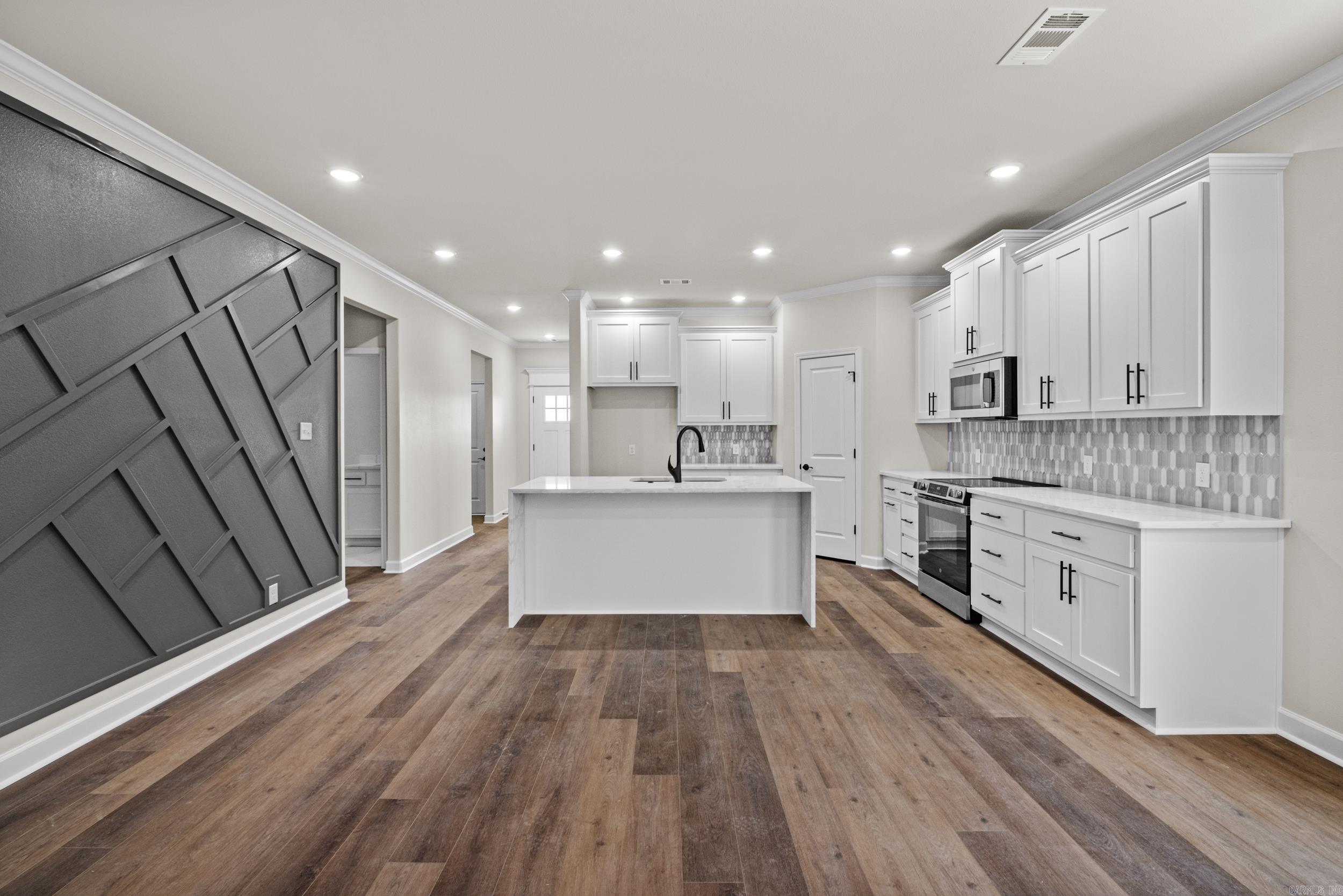 7216 Stonehenge Drive Sherwood, AR 72120