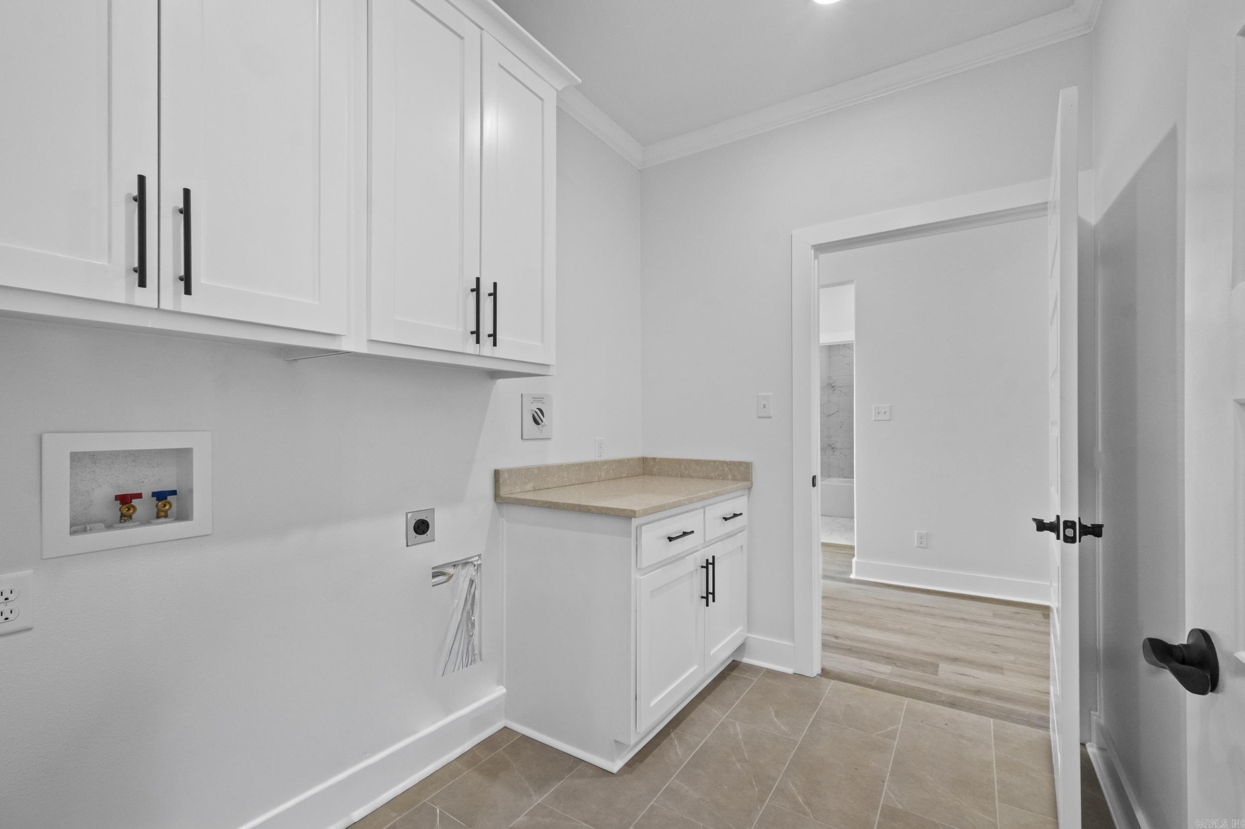 7300 Stonehenge Drive Sherwood, AR 72120