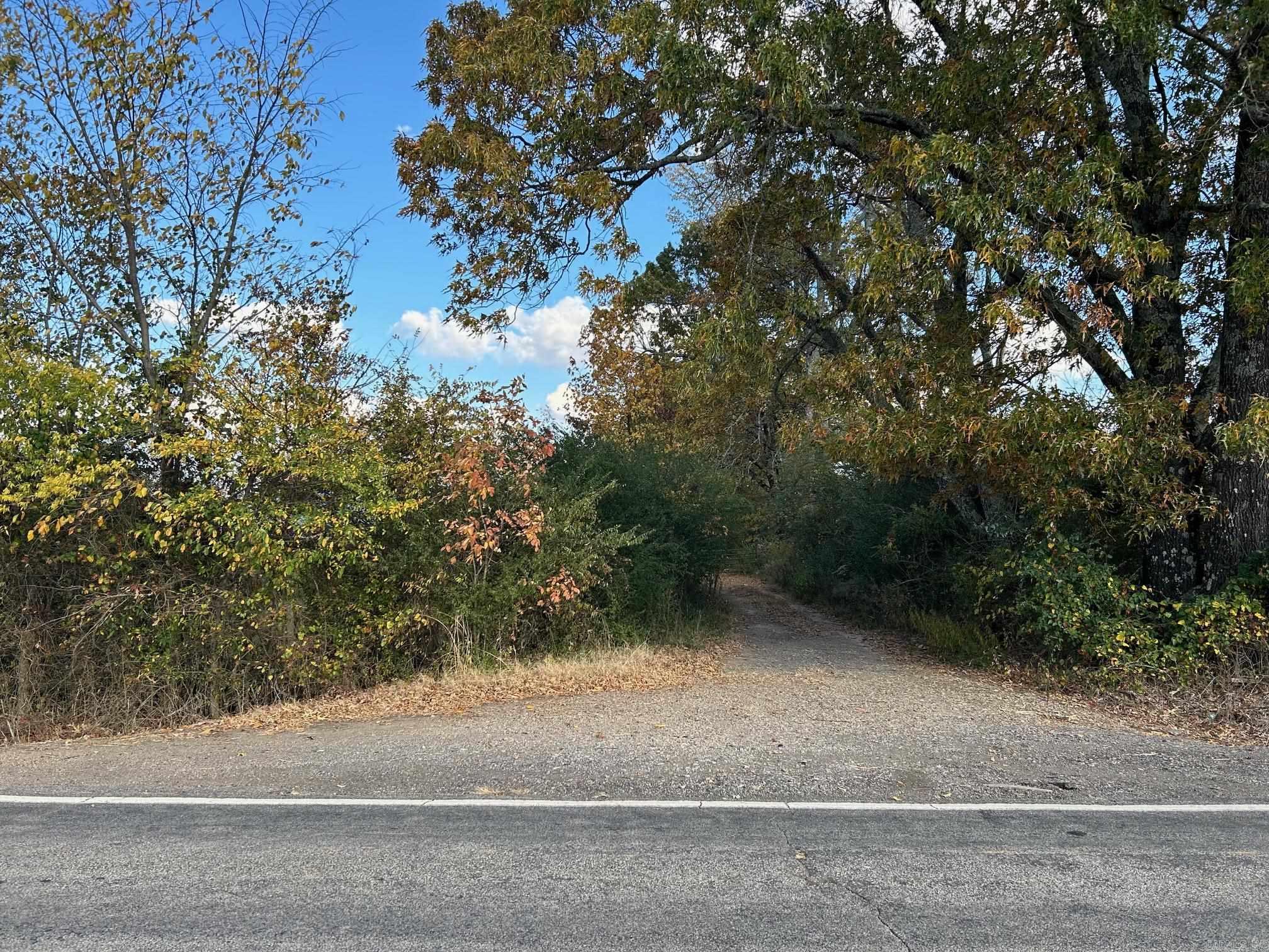 415 E Highway 375 E  Mena, AR