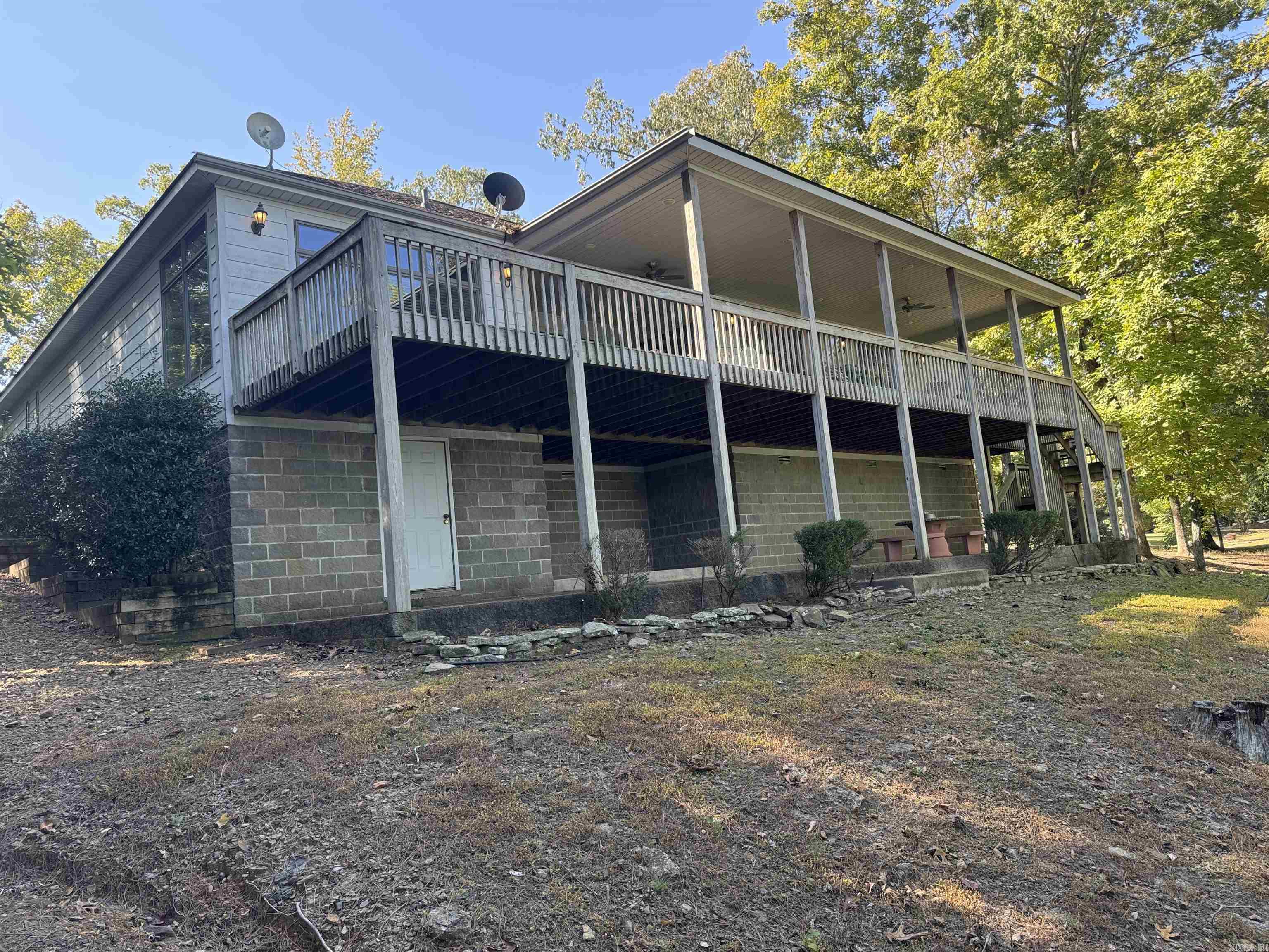 650 Davidson Circle Greers Ferry, AR 72067