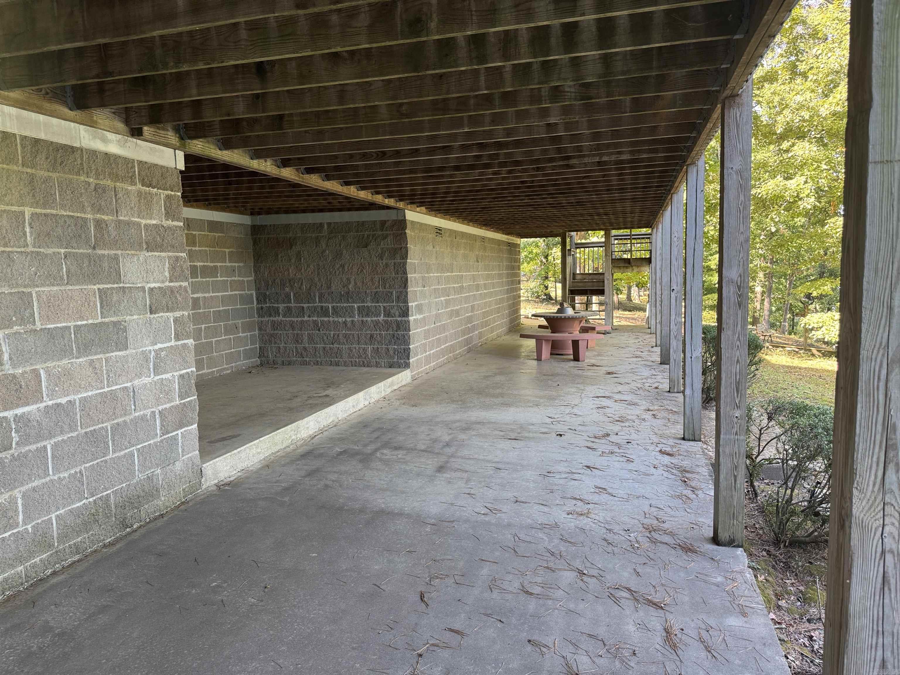 650 Davidson Circle Greers Ferry, AR 72067