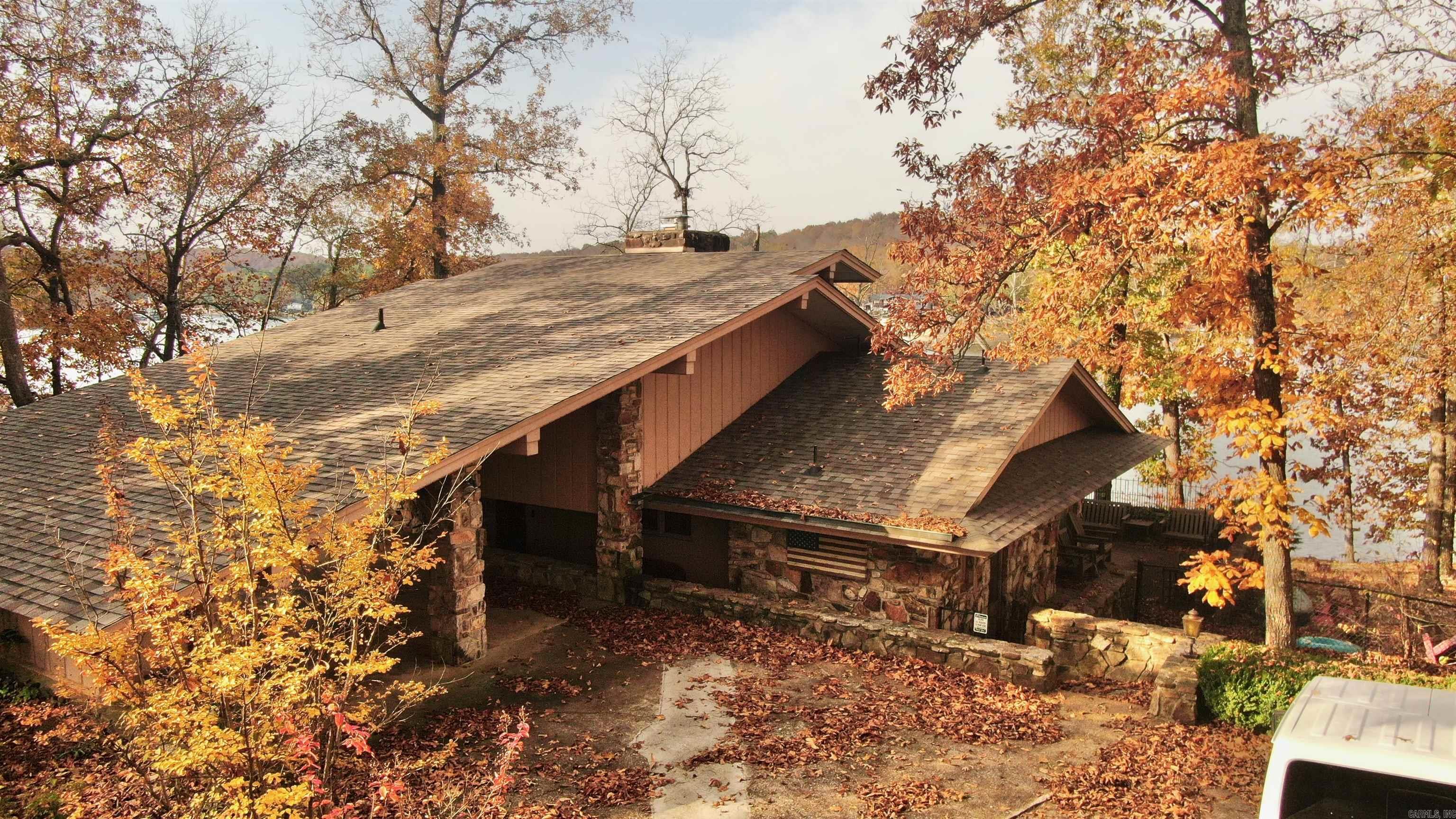 135 Iroquois Dr  Cherokee Village, AR