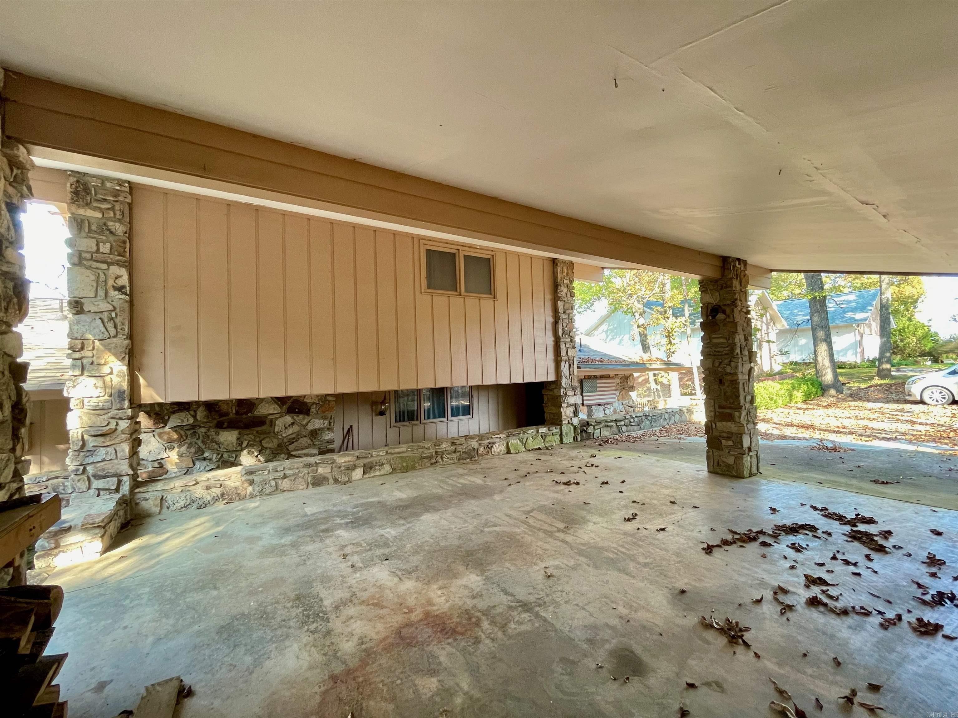 135 Iroquois Dr  Cherokee Village, AR