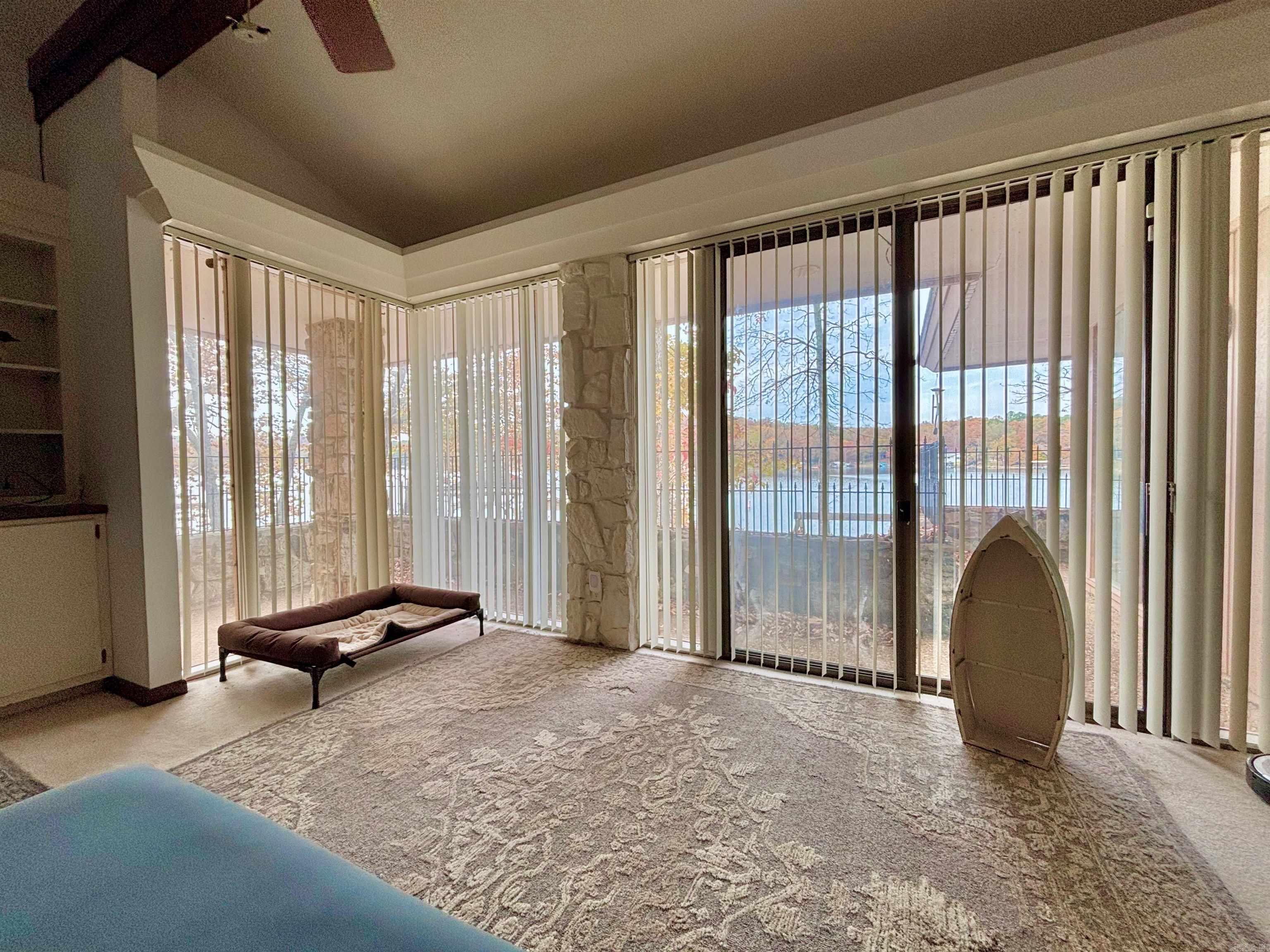 135 Iroquois Dr  Cherokee Village, AR