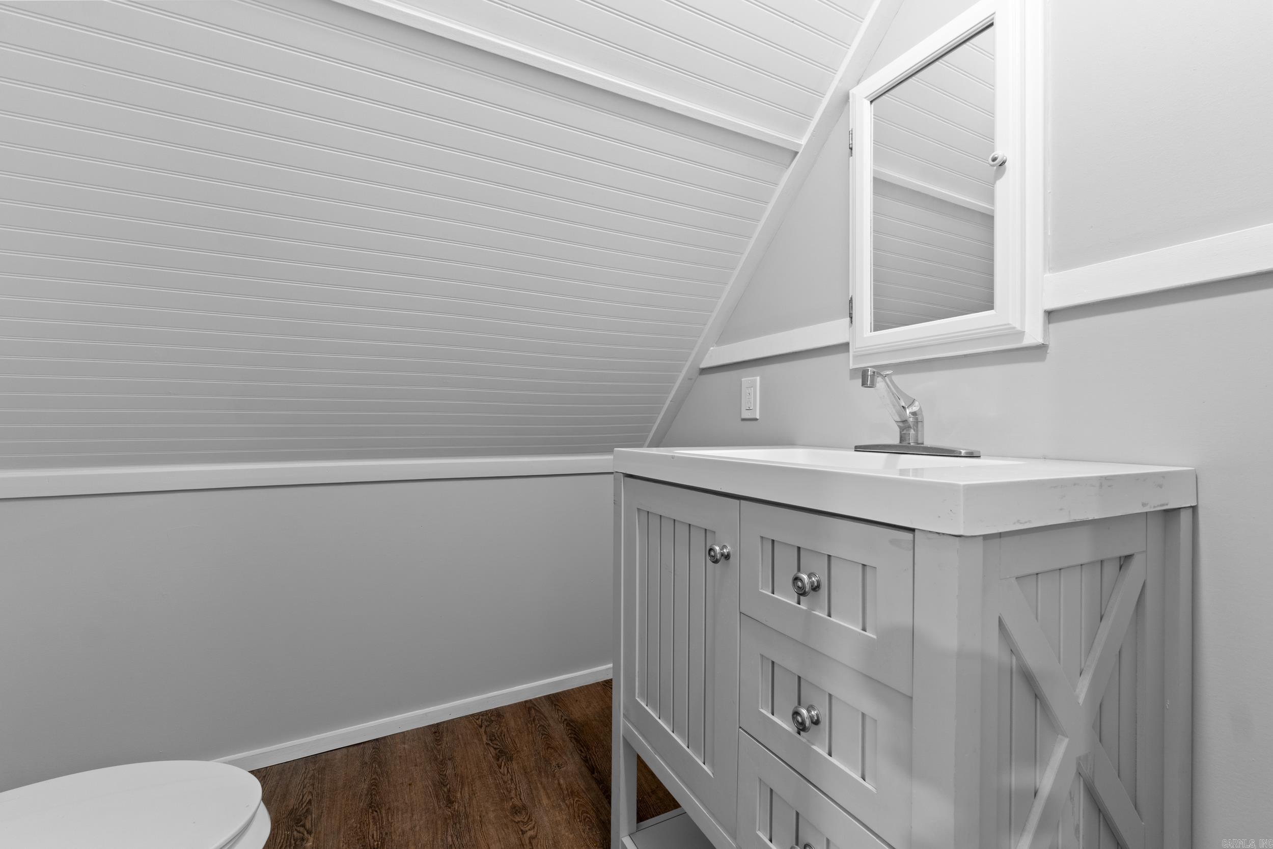 301 Fallen Ash Road Yellville, AR 72687