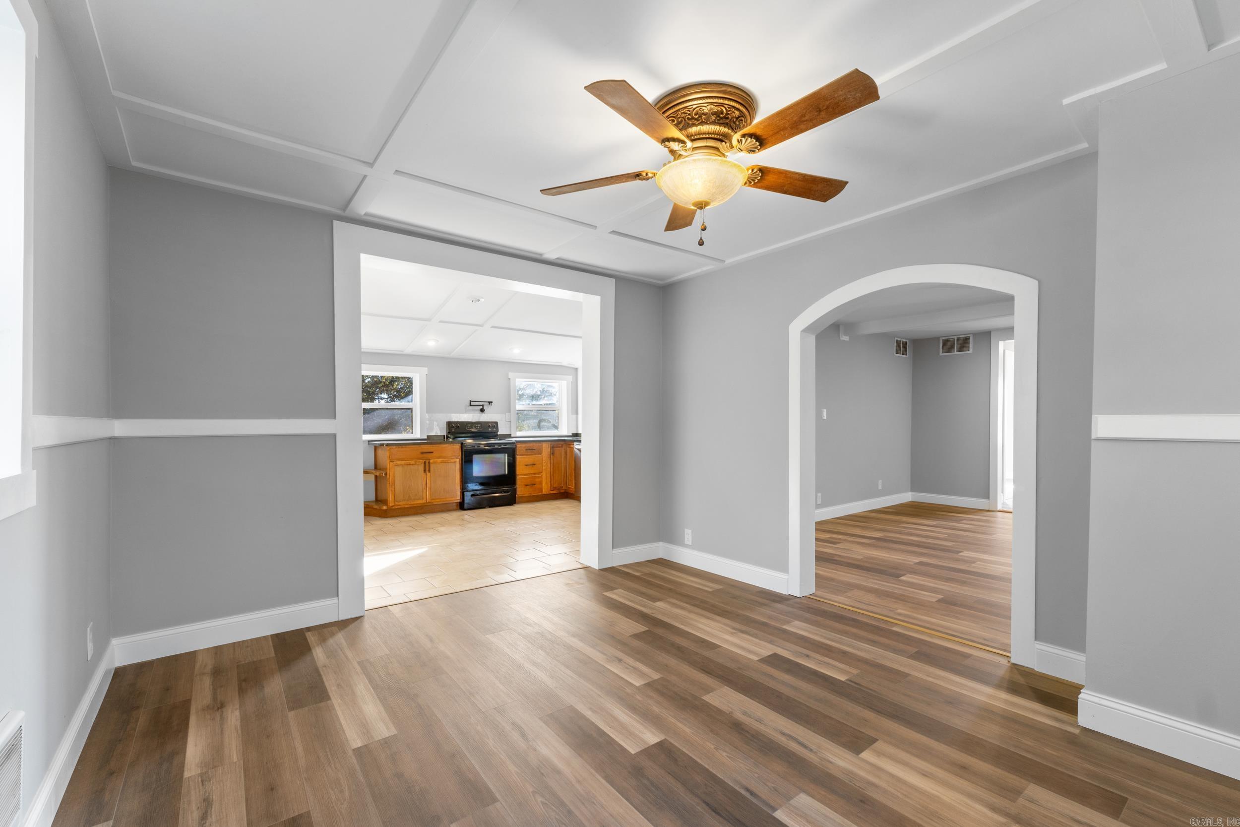 301 Fallen Ash Road Yellville, AR 72687