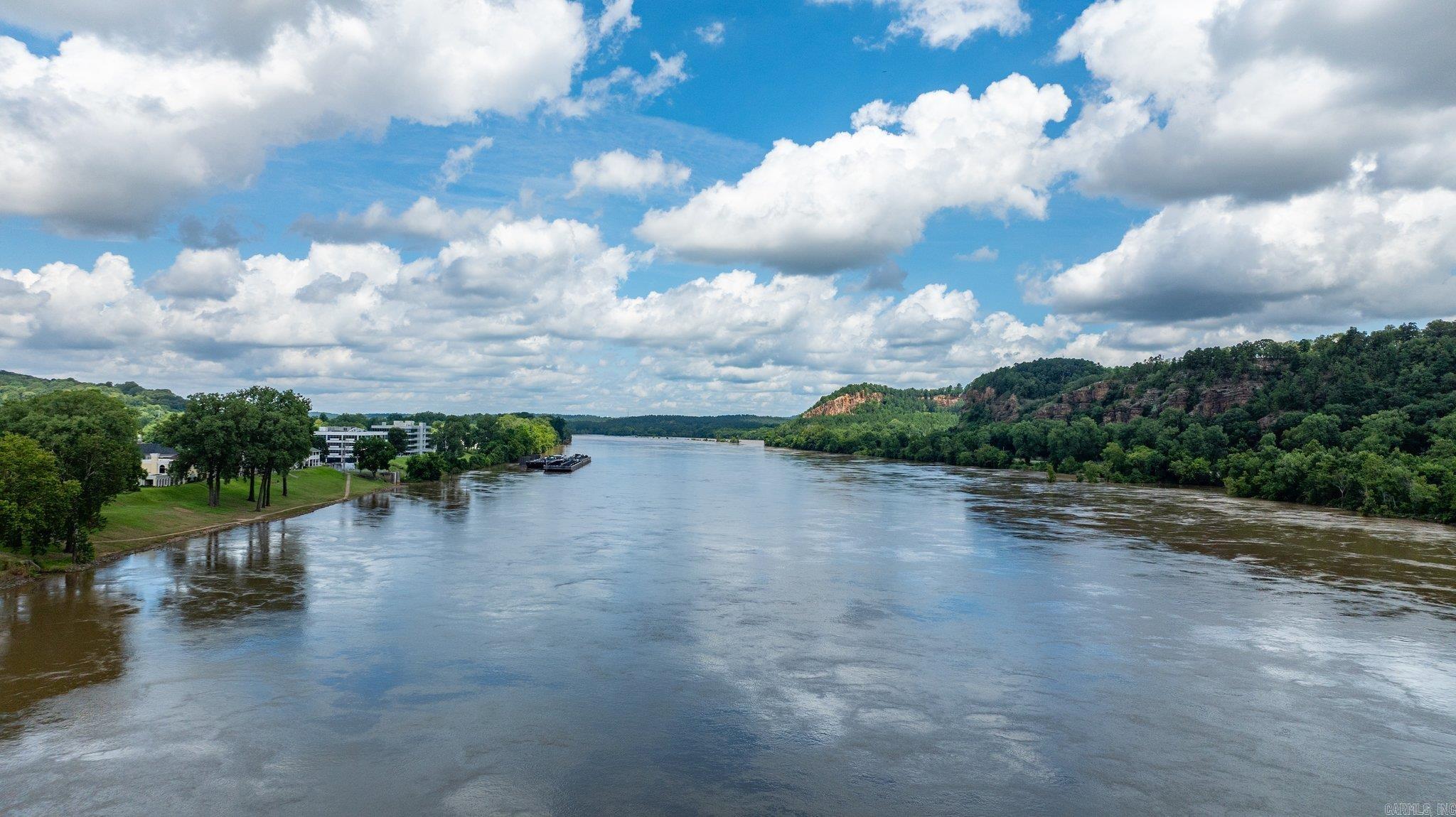 33 Riverpoint Road Little Rock, AR 72202