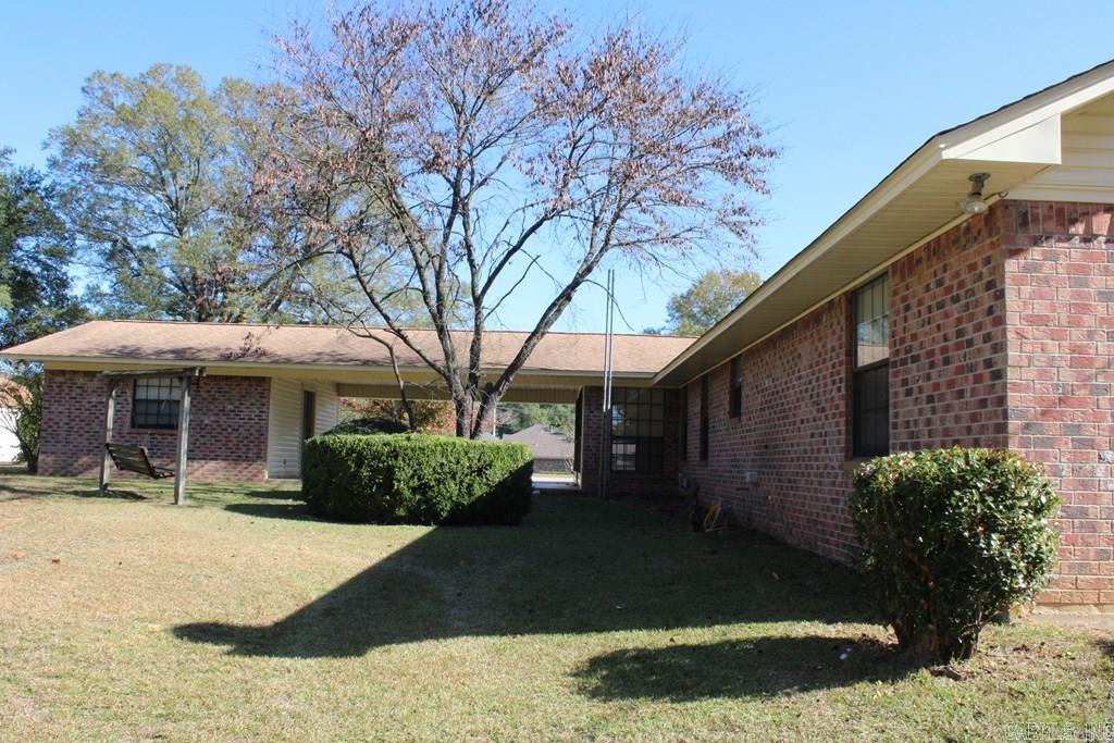 1201 E 42nd St.  Texarkana, AR