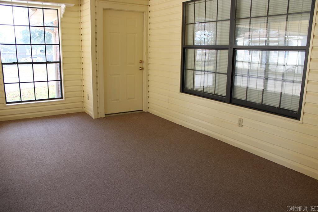 1201 E 42nd St.  Texarkana, AR