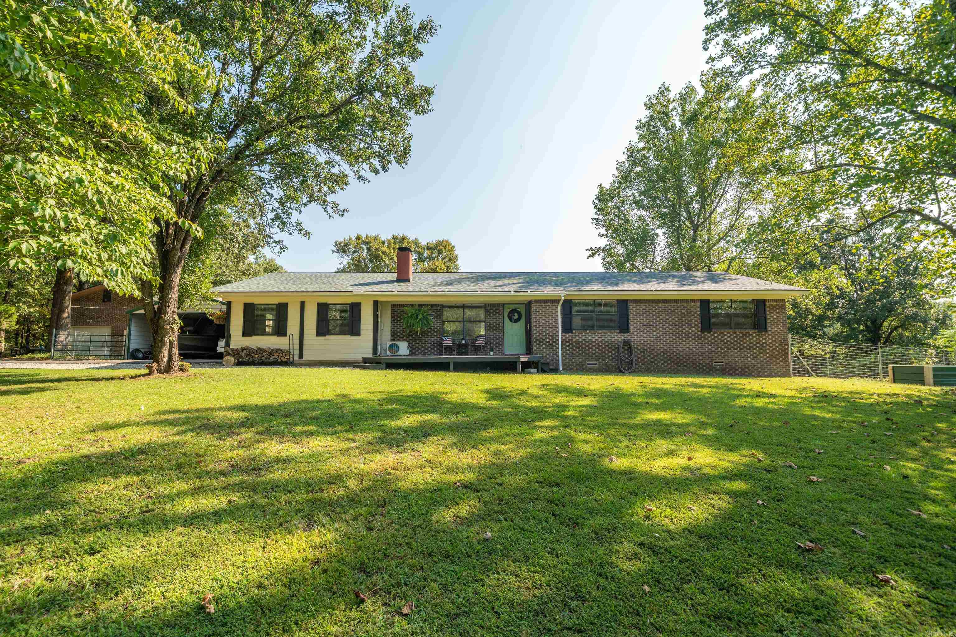 1115 Albright Road Hot Springs, AR 71913