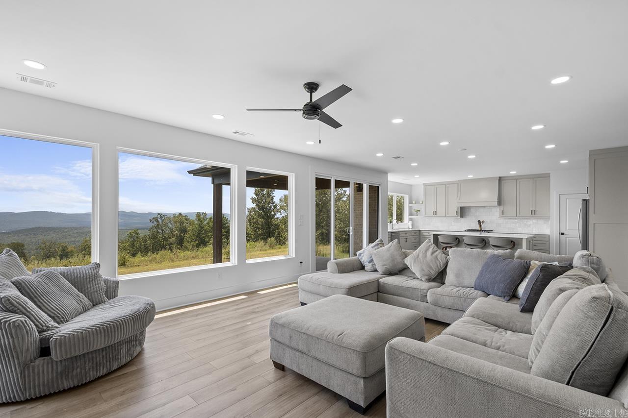 34405 Lakeview West Drive Roland, AR 72135