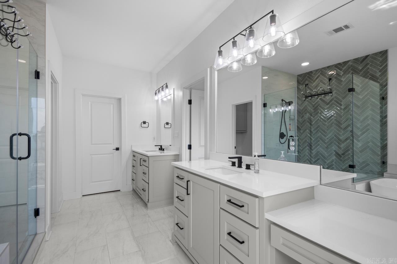 34405 Lakeview West Drive Roland, AR 72135